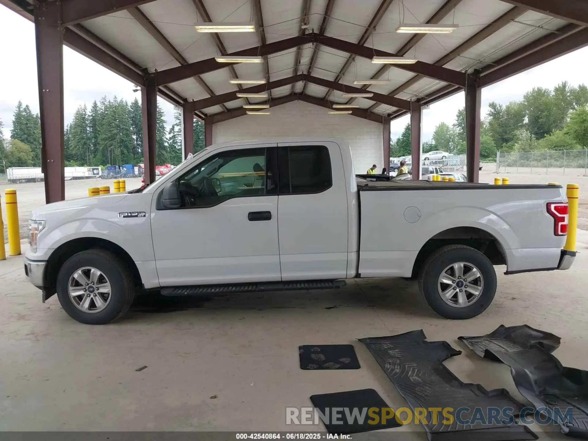 14 Photograph of a damaged car 1FTEX1C4XKKE57427 FORD F-150 2019