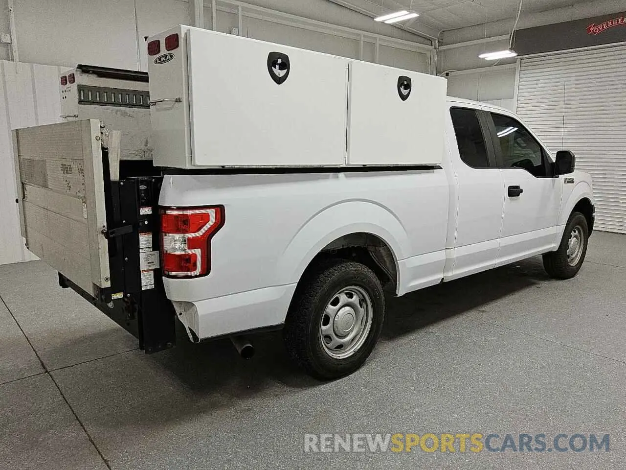3 Photograph of a damaged car 1FTEX1C4XKKE83364 FORD F-150 2019