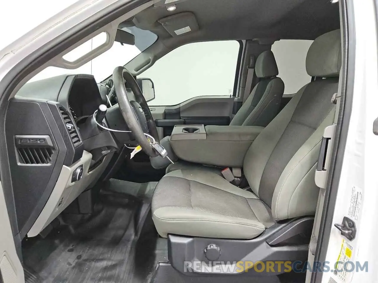 7 Photograph of a damaged car 1FTEX1C4XKKE83364 FORD F-150 2019