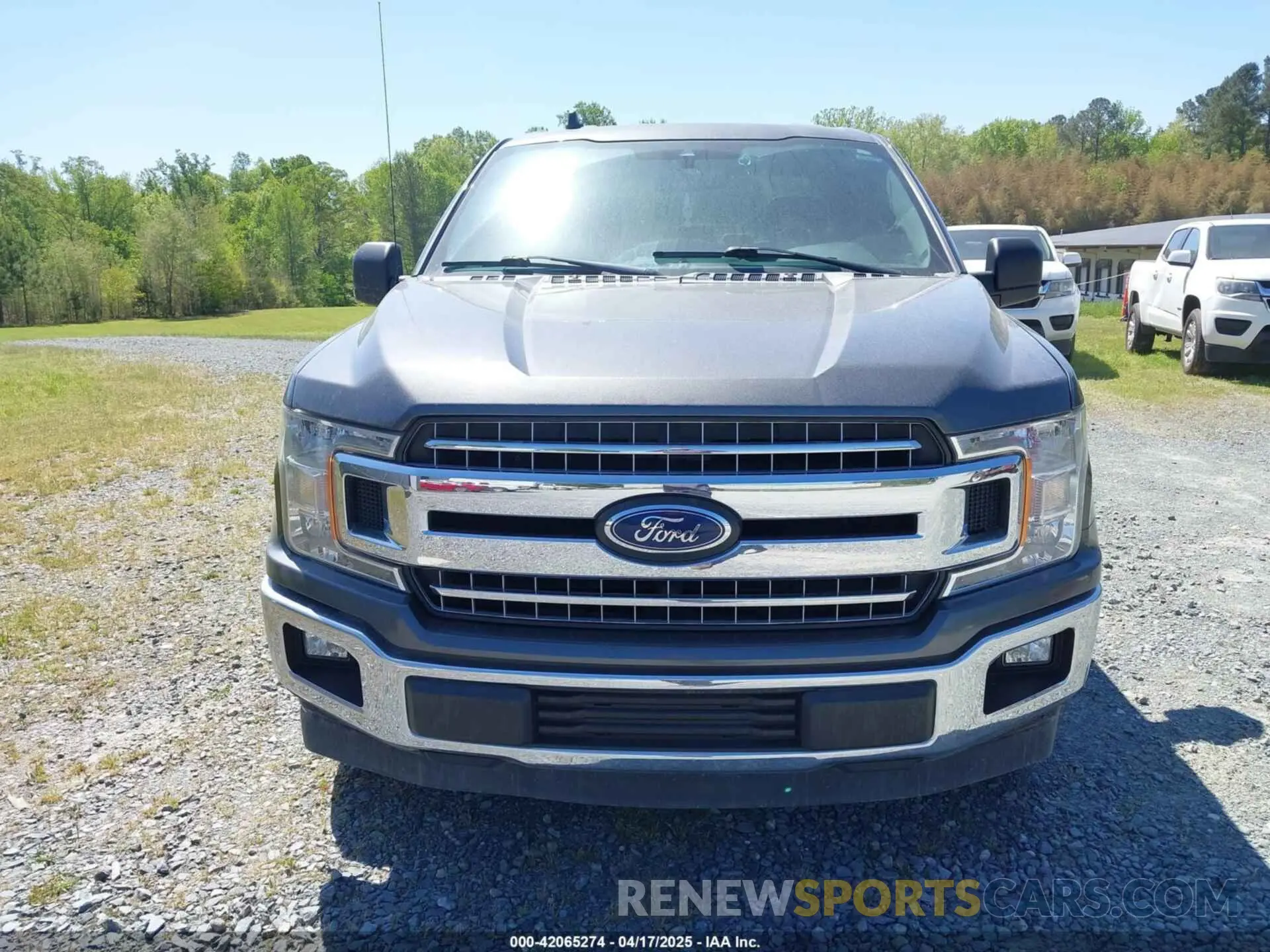 13 Photograph of a damaged car 1FTEX1C51KFA73506 FORD F-150 2019