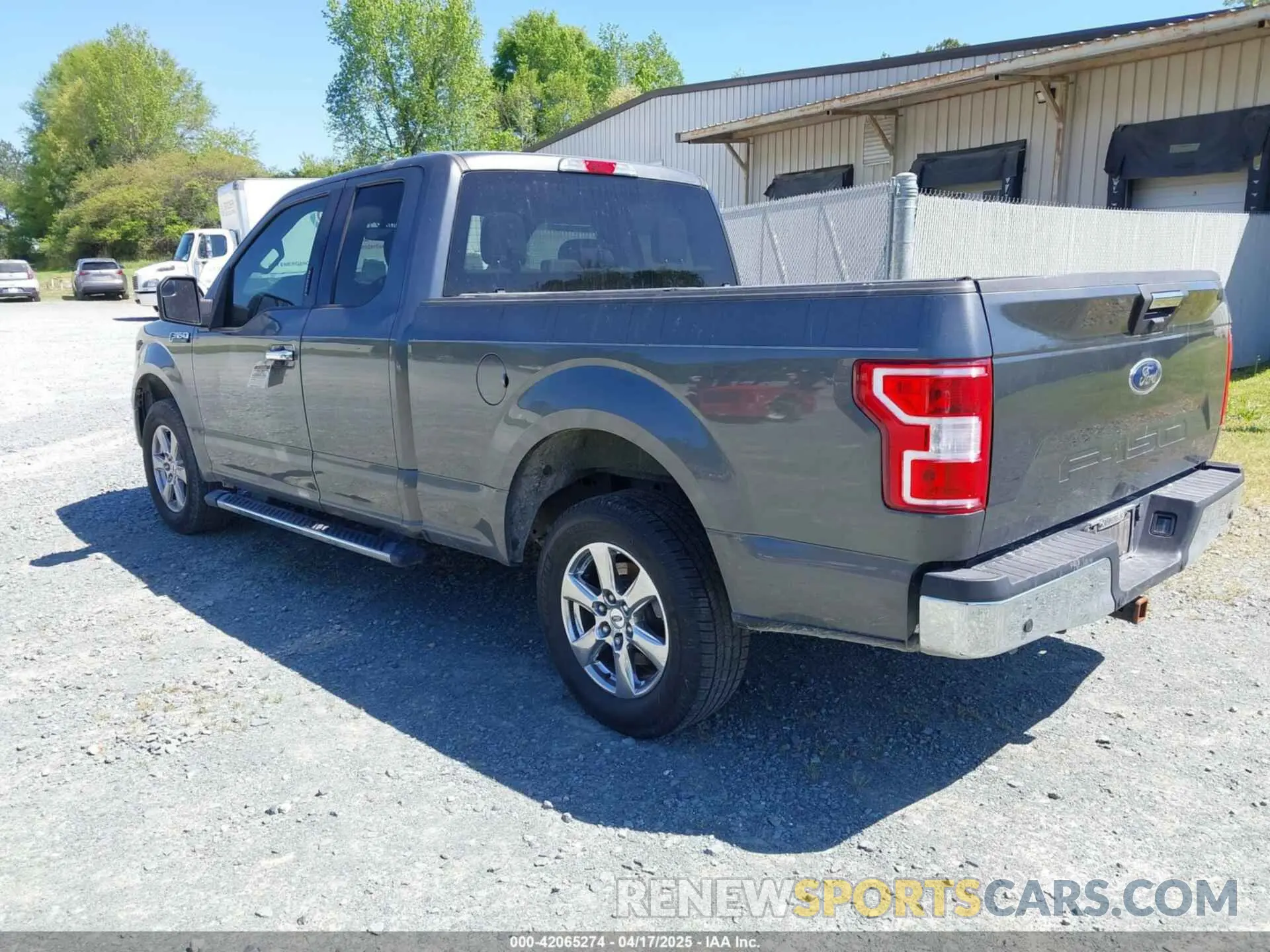 3 Photograph of a damaged car 1FTEX1C51KFA73506 FORD F-150 2019