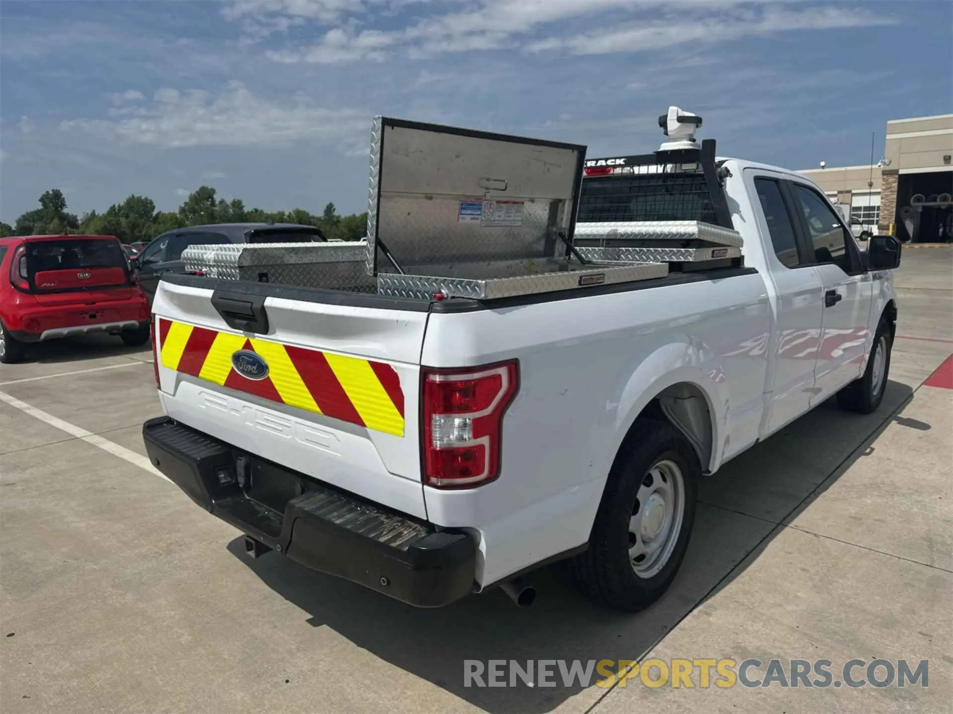 4 Photograph of a damaged car 1FTEX1C51KKC92425 FORD F-150 2019