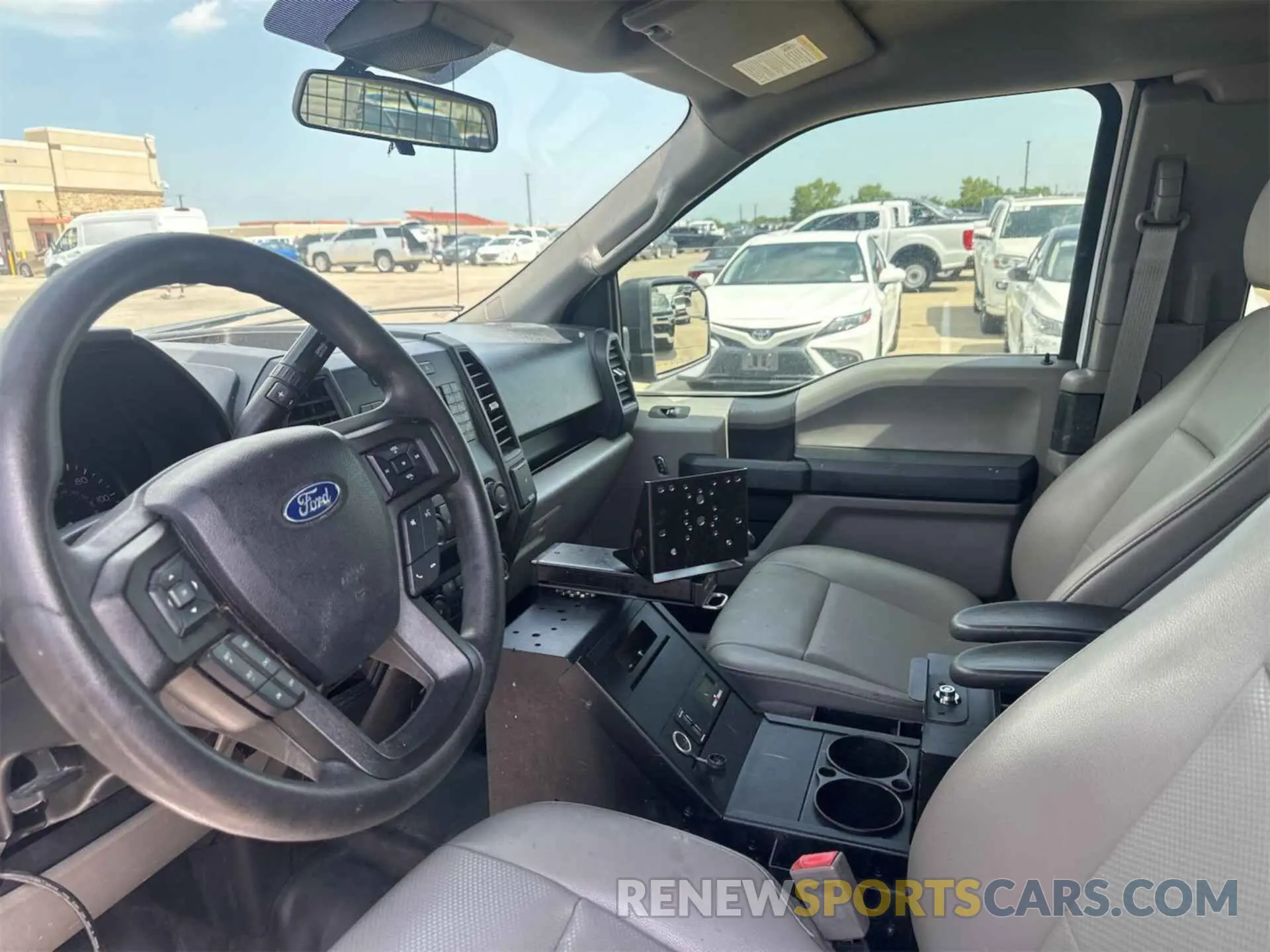 8 Photograph of a damaged car 1FTEX1C51KKC92425 FORD F-150 2019