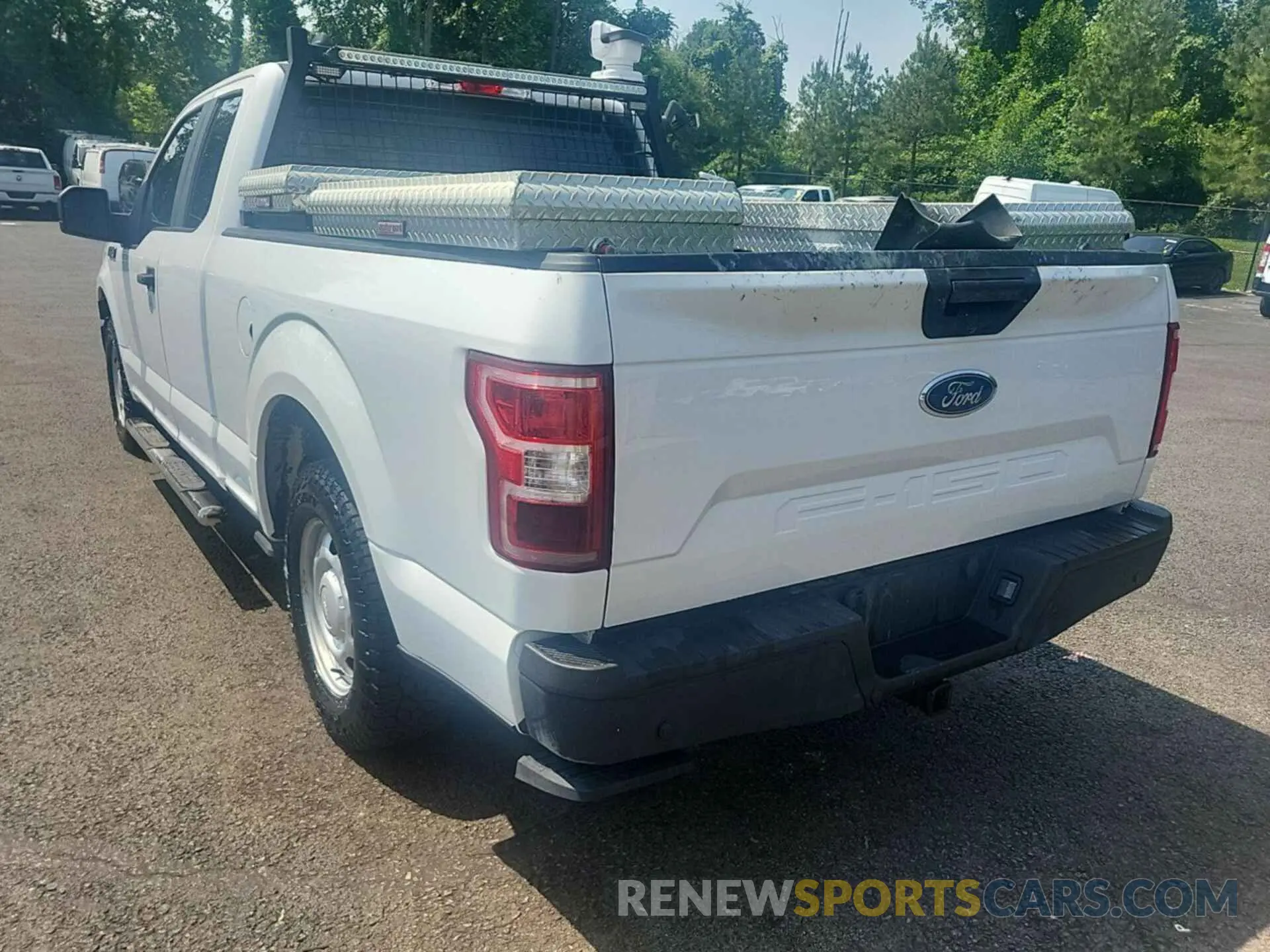 11 Photograph of a damaged car 1FTEX1C54KKD52066 FORD F-150 2019