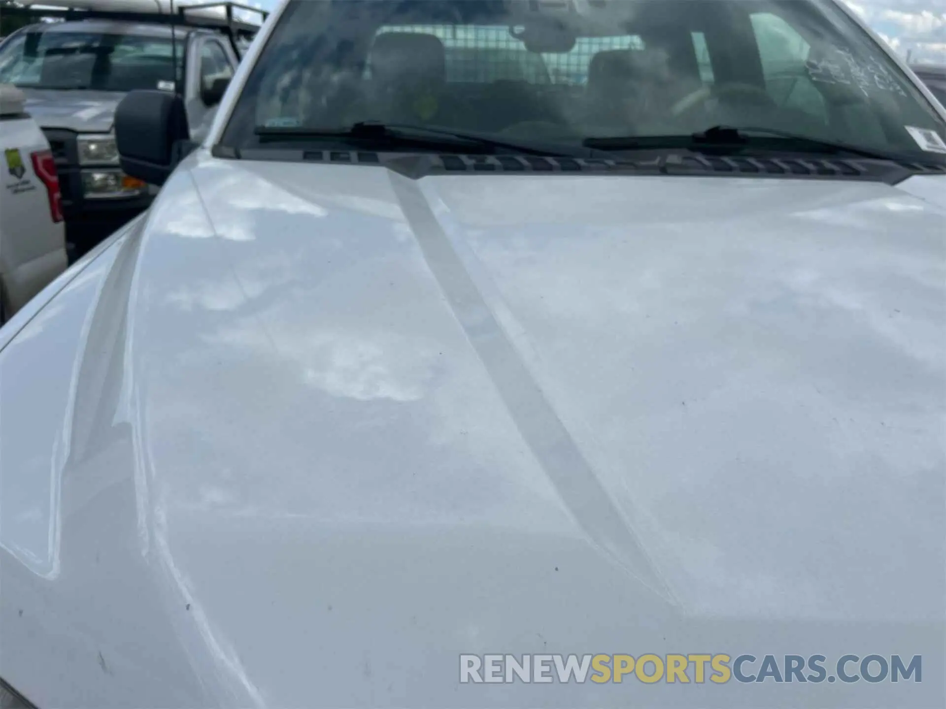 5 Photograph of a damaged car 1FTEX1C55KKD85111 FORD F-150 2019