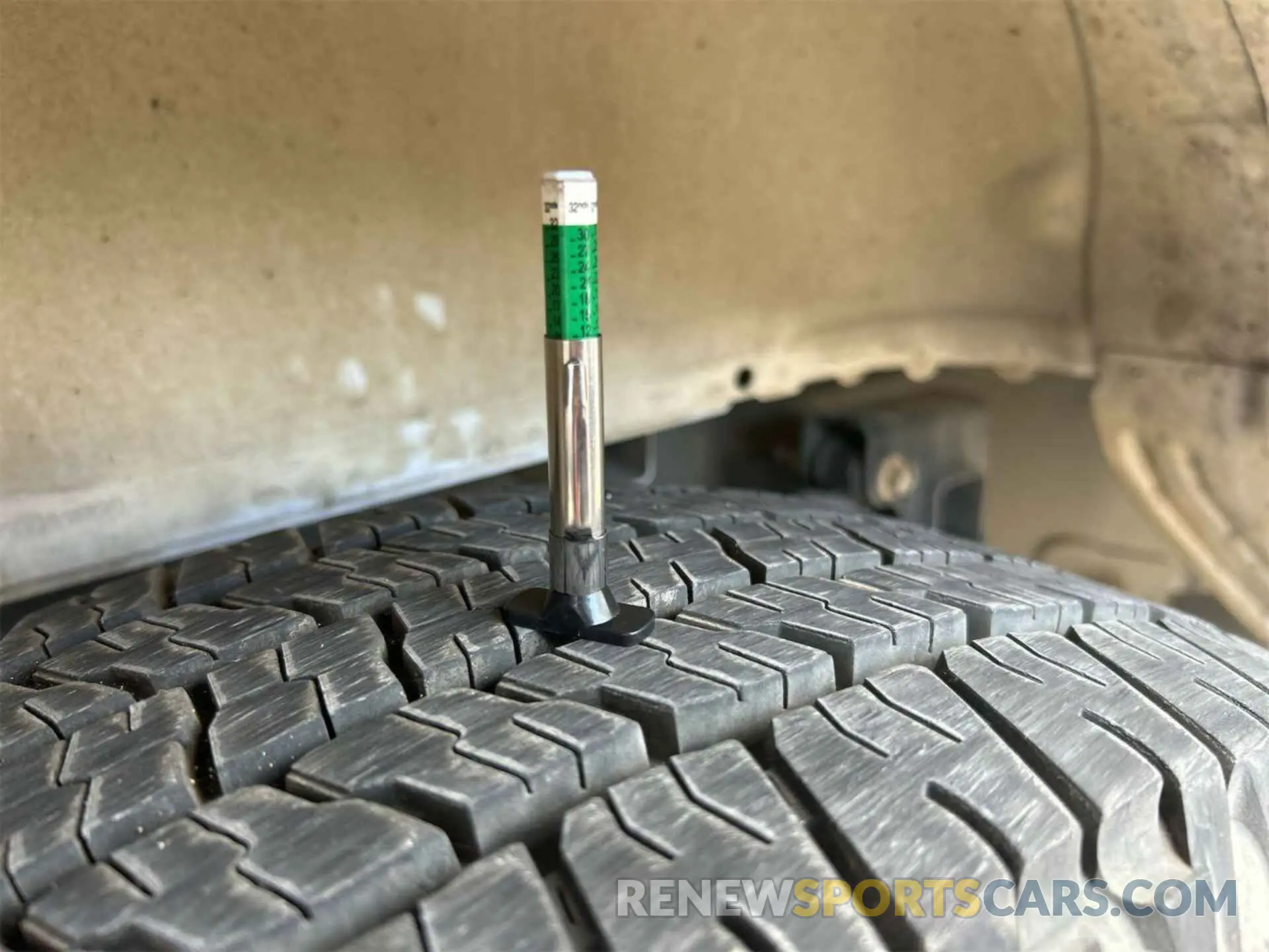 6 Photograph of a damaged car 1FTEX1C55KKD85111 FORD F-150 2019