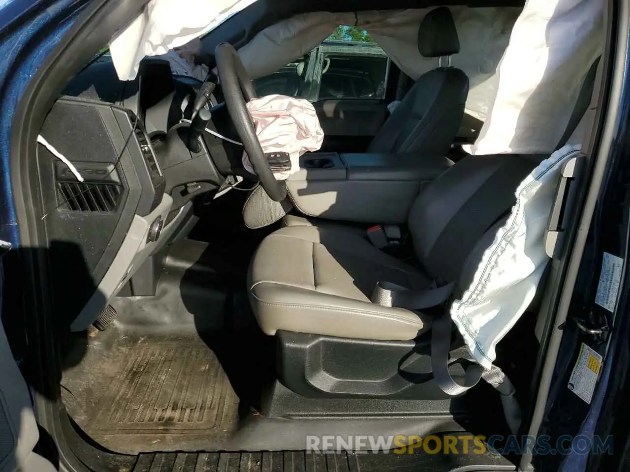 7 Photograph of a damaged car 1FTEX1CB2KKC00597 FORD F-150 2019