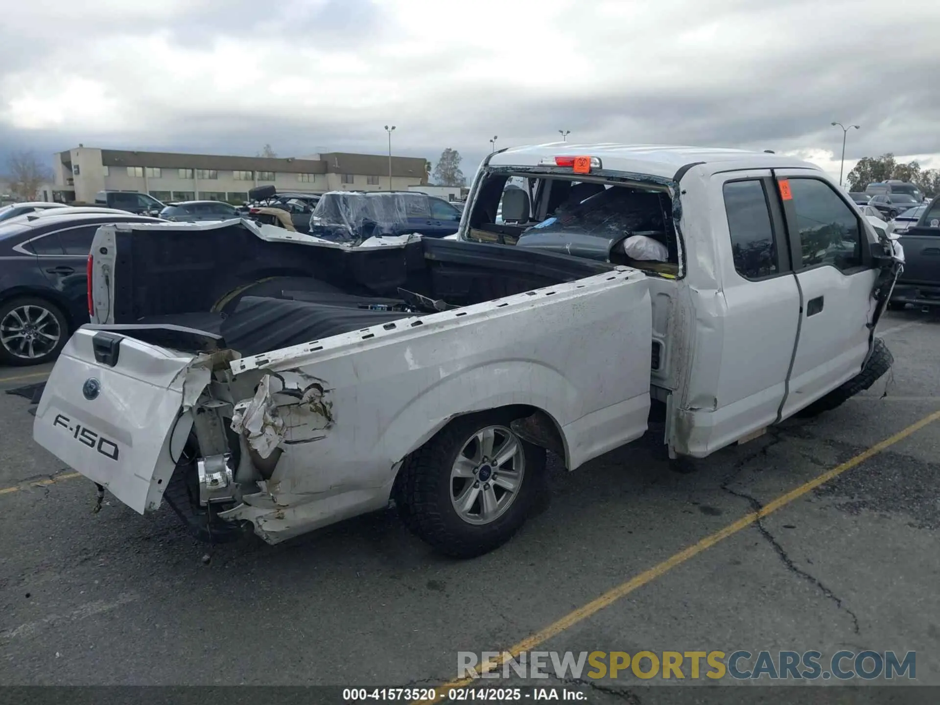4 Photograph of a damaged car 1FTEX1CB2KKD28161 FORD F-150 2019