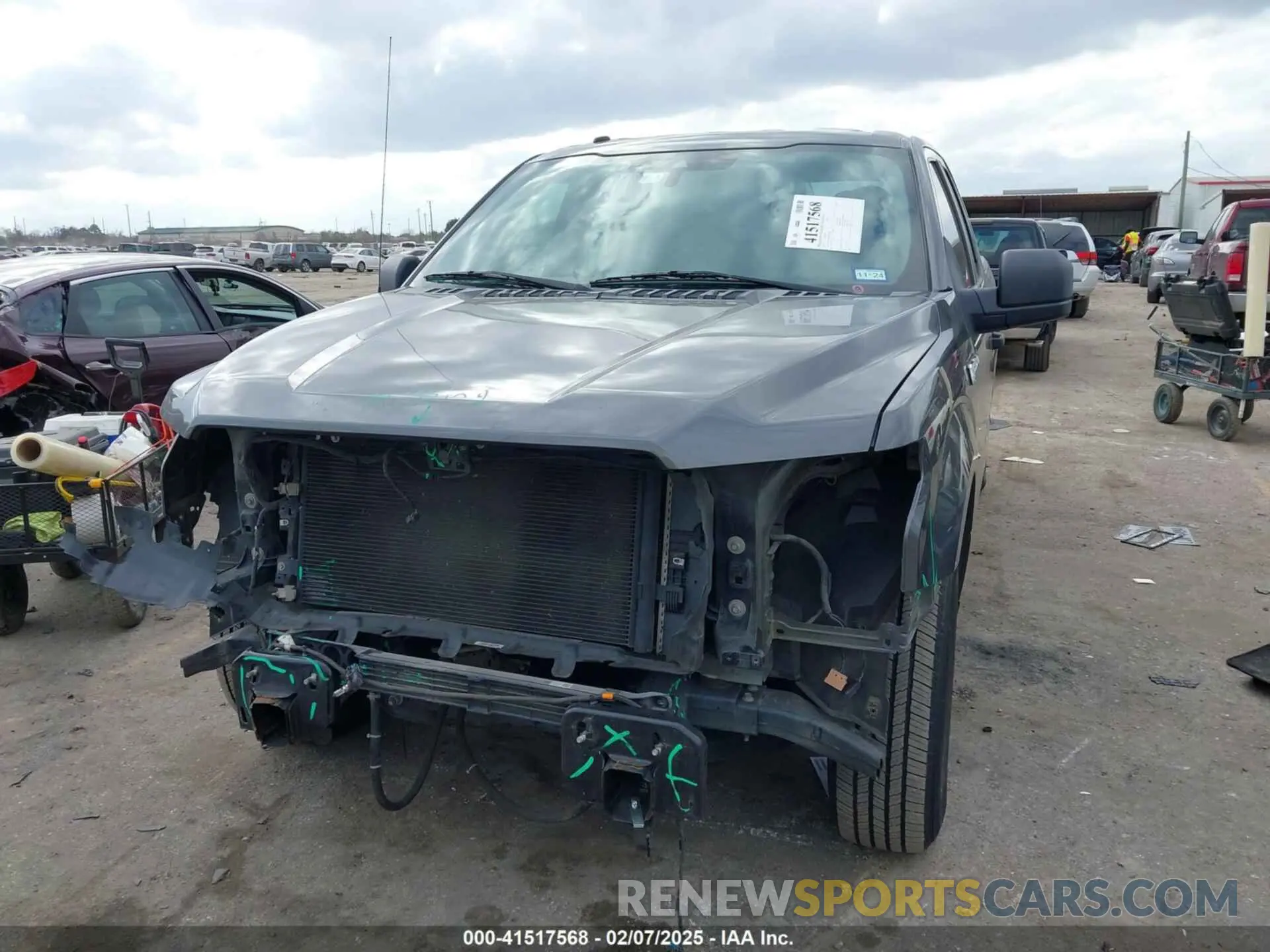 6 Photograph of a damaged car 1FTEX1CB2KKD32954 FORD F-150 2019