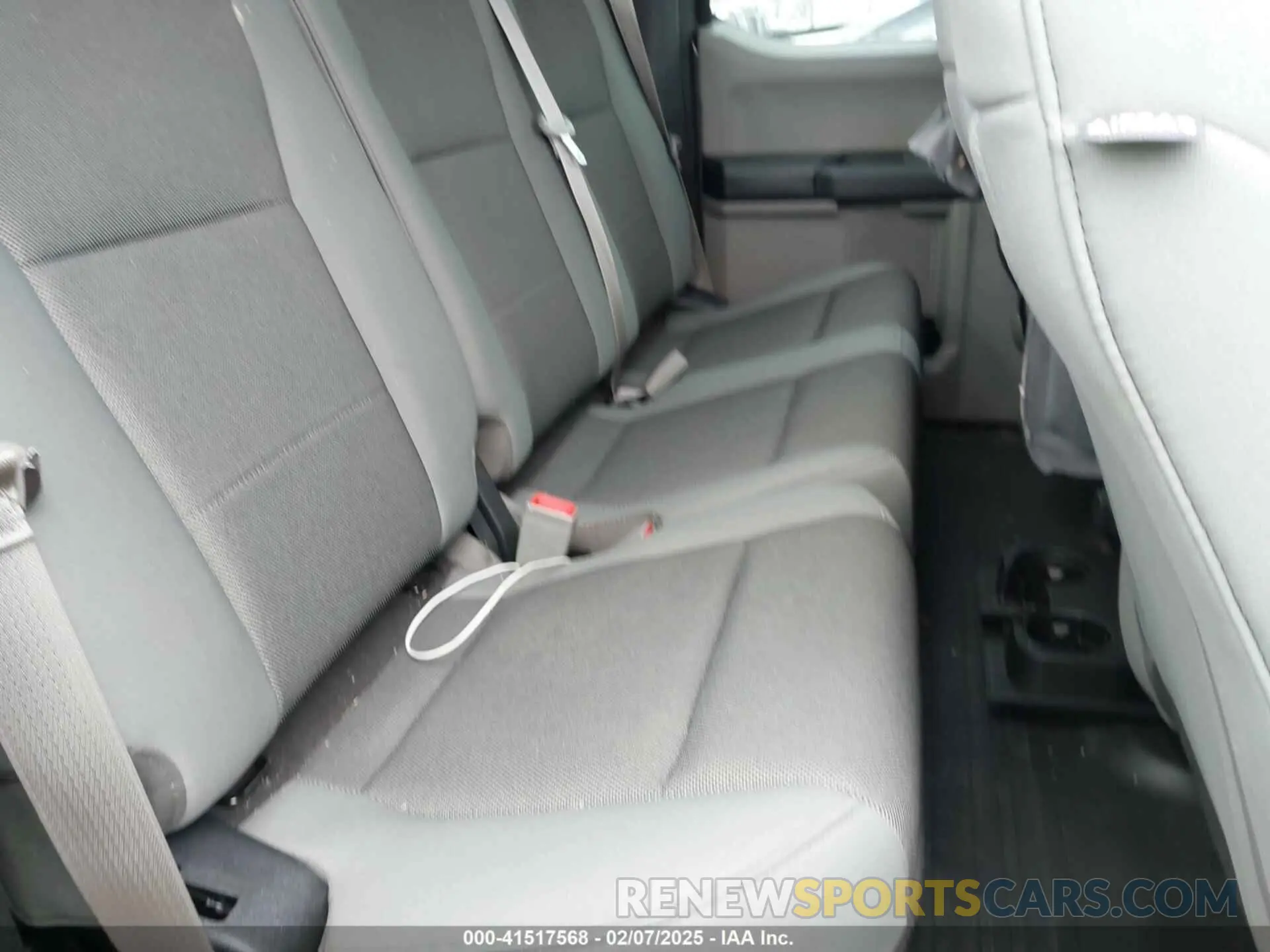 8 Photograph of a damaged car 1FTEX1CB2KKD32954 FORD F-150 2019