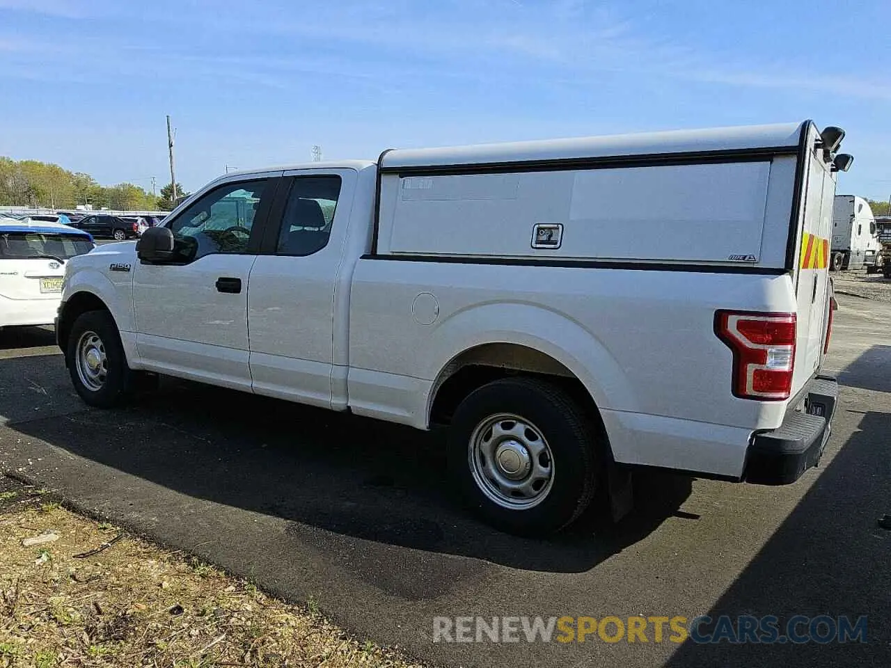 2 Photograph of a damaged car 1FTEX1CB2KKE70655 FORD F-150 2019