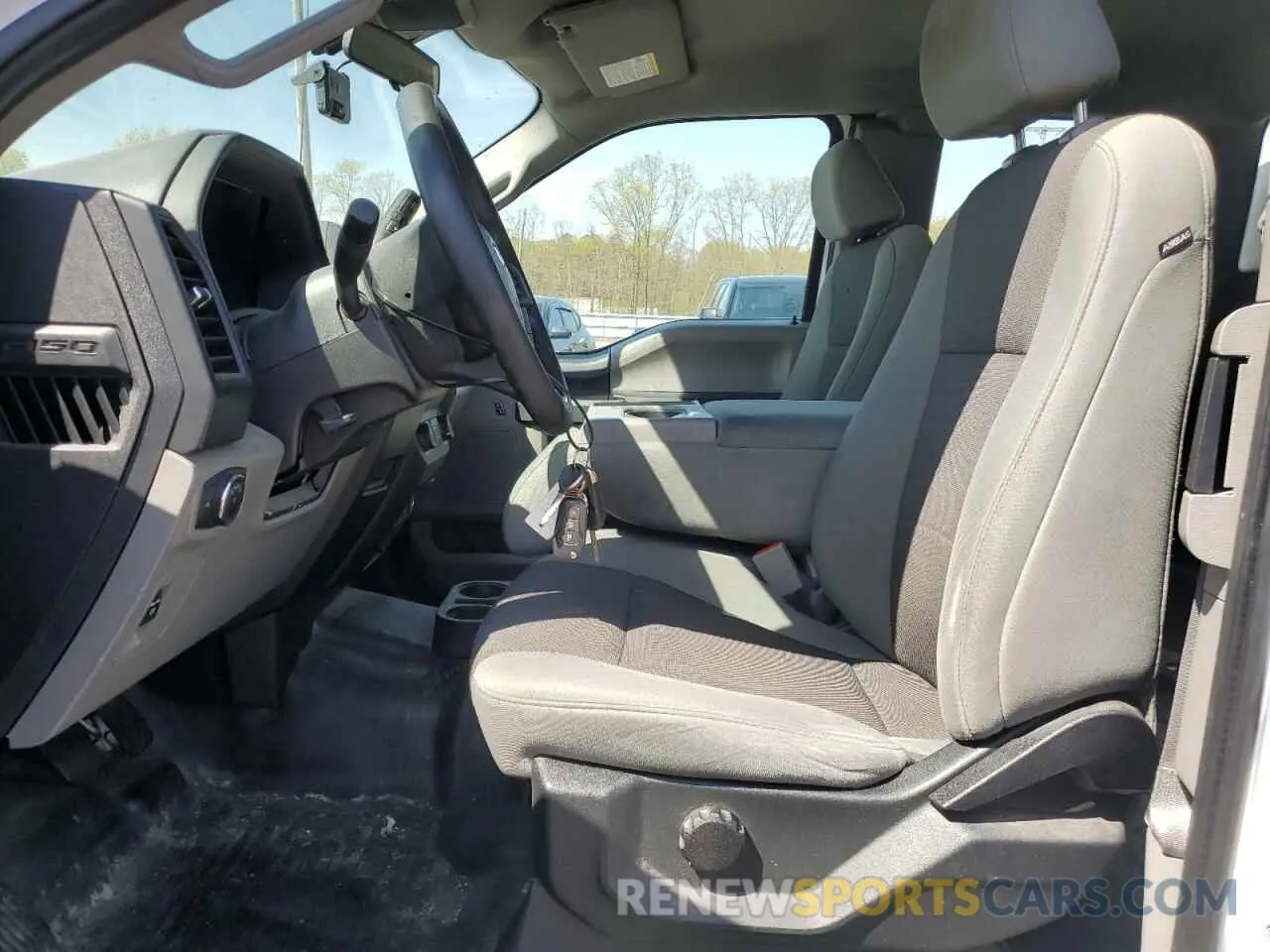7 Photograph of a damaged car 1FTEX1CB2KKE70655 FORD F-150 2019