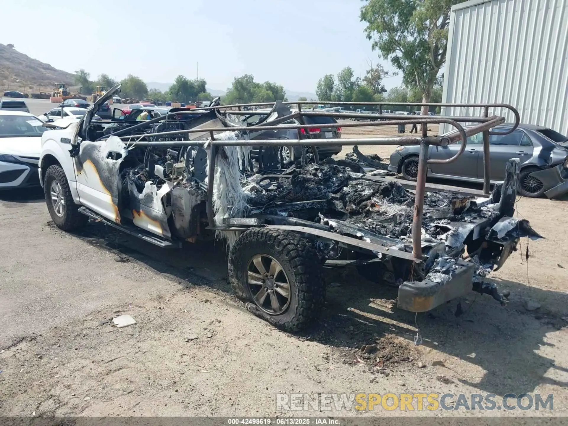 3 Photograph of a damaged car 1FTEX1CB3KKD64781 FORD F-150 2019