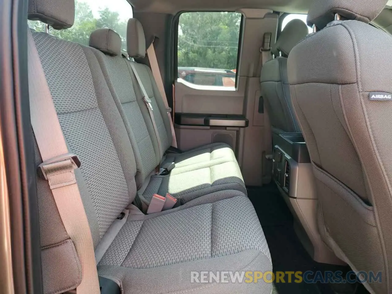 10 Photograph of a damaged car 1FTEX1CB3KKD95061 FORD F-150 2019