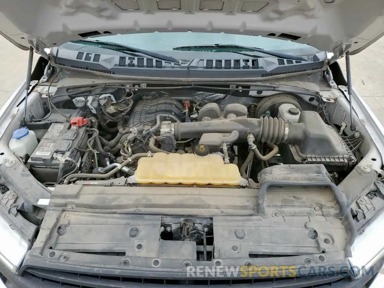 11 Photograph of a damaged car 1FTEX1CB5KKD33225 FORD F-150 2019