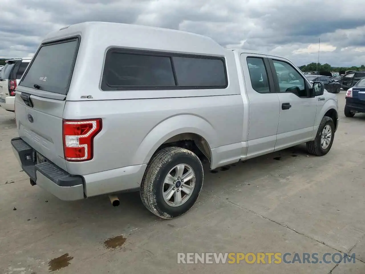 3 Photograph of a damaged car 1FTEX1CB5KKD33225 FORD F-150 2019
