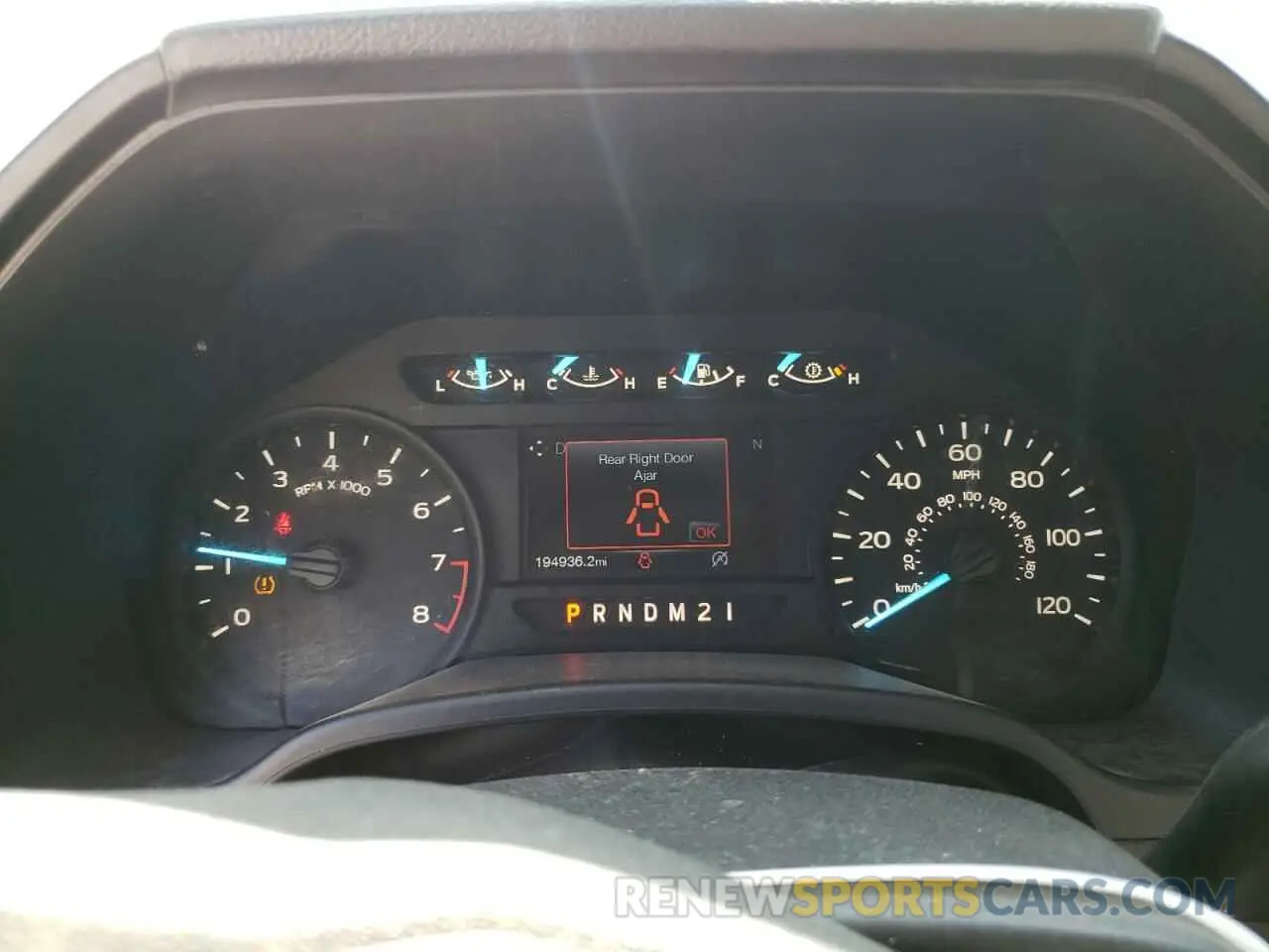 9 Photograph of a damaged car 1FTEX1CB5KKE89247 FORD F-150 2019