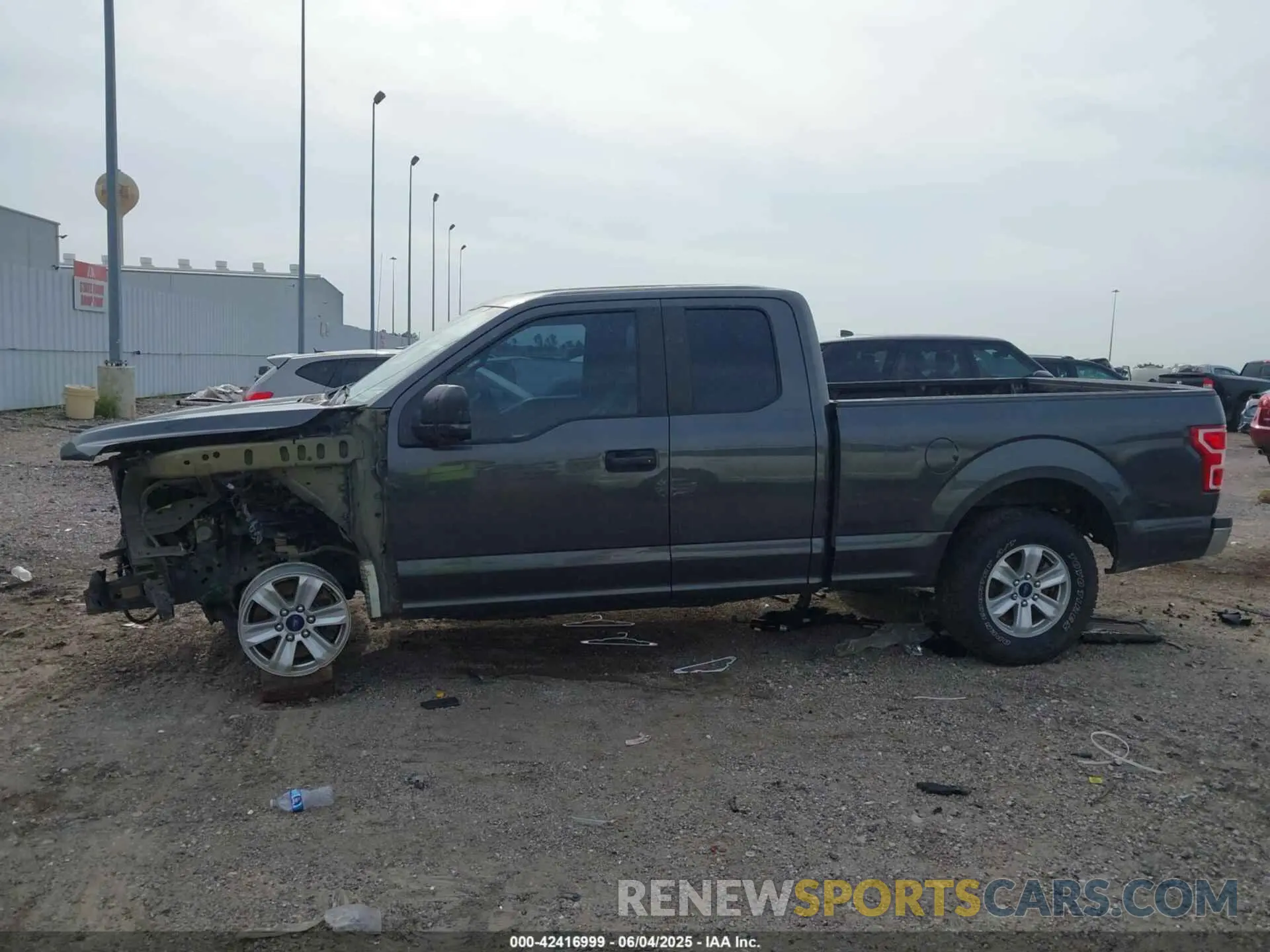15 Photograph of a damaged car 1FTEX1CB6KKF15354 FORD F-150 2019