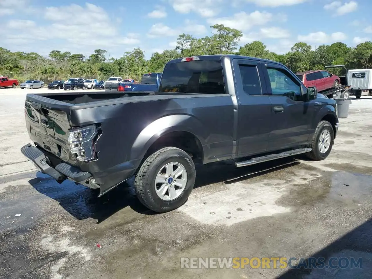 3 Photograph of a damaged car 1FTEX1CB7KFC26525 FORD F-150 2019
