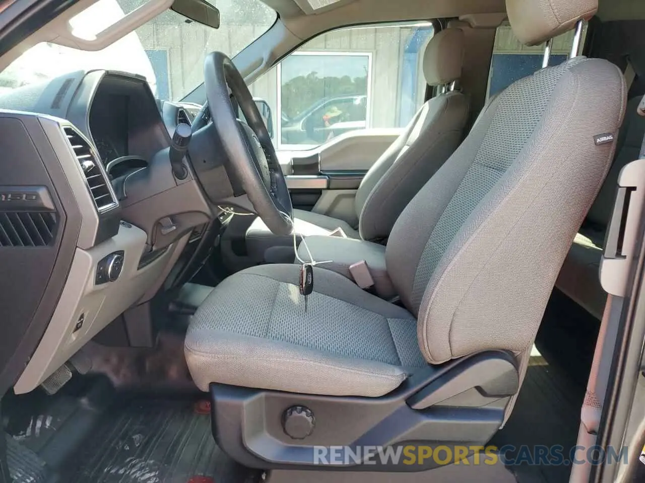 7 Photograph of a damaged car 1FTEX1CB7KFC26525 FORD F-150 2019