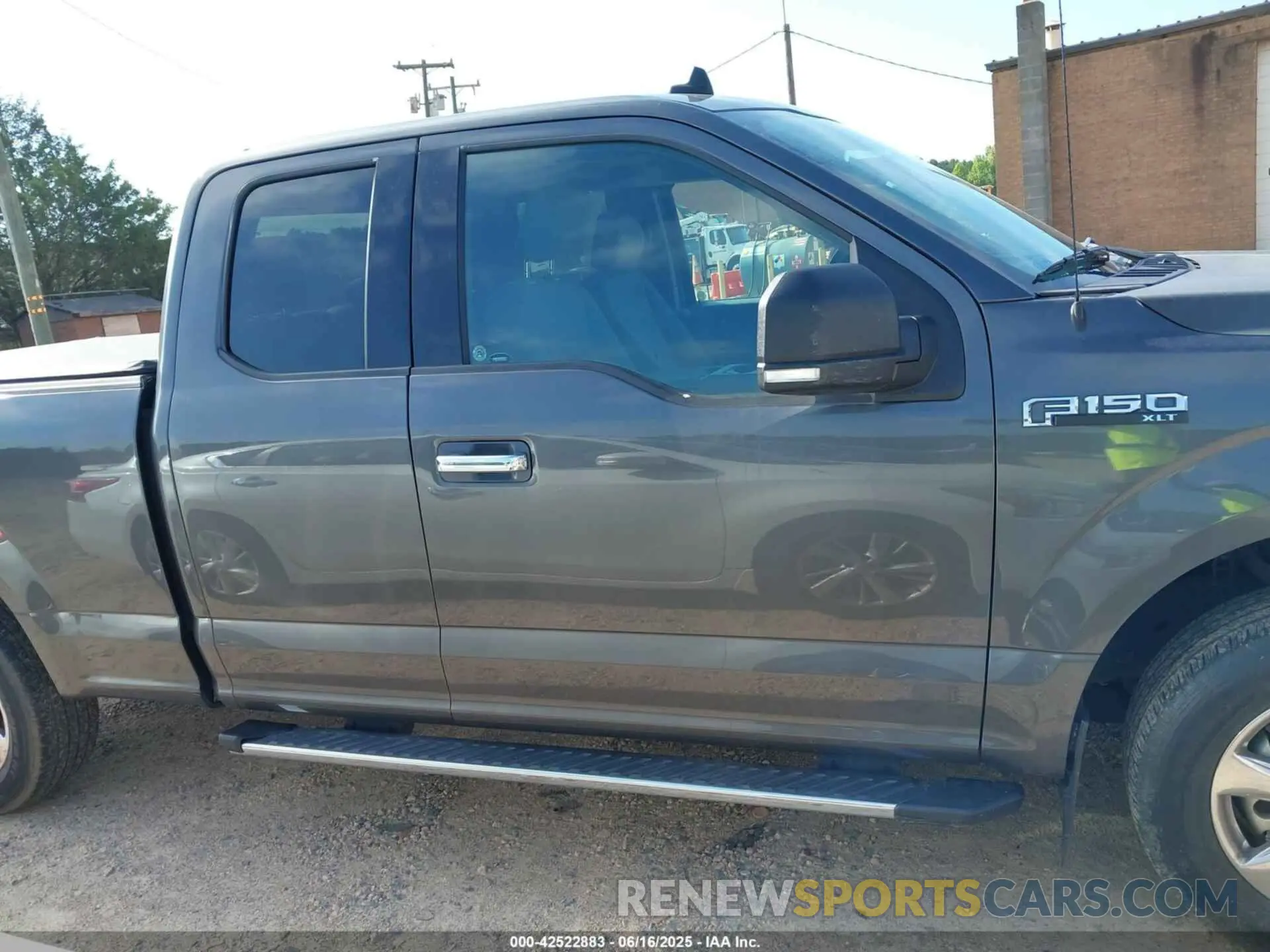 13 Photograph of a damaged car 1FTEX1CB8KKD31775 FORD F-150 2019