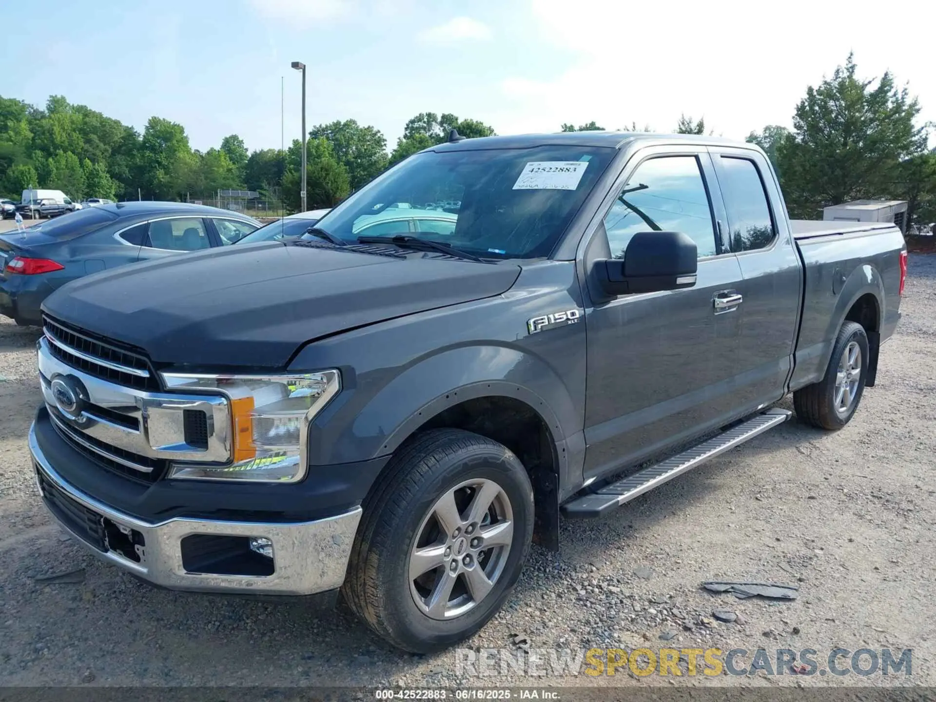 2 Photograph of a damaged car 1FTEX1CB8KKD31775 FORD F-150 2019