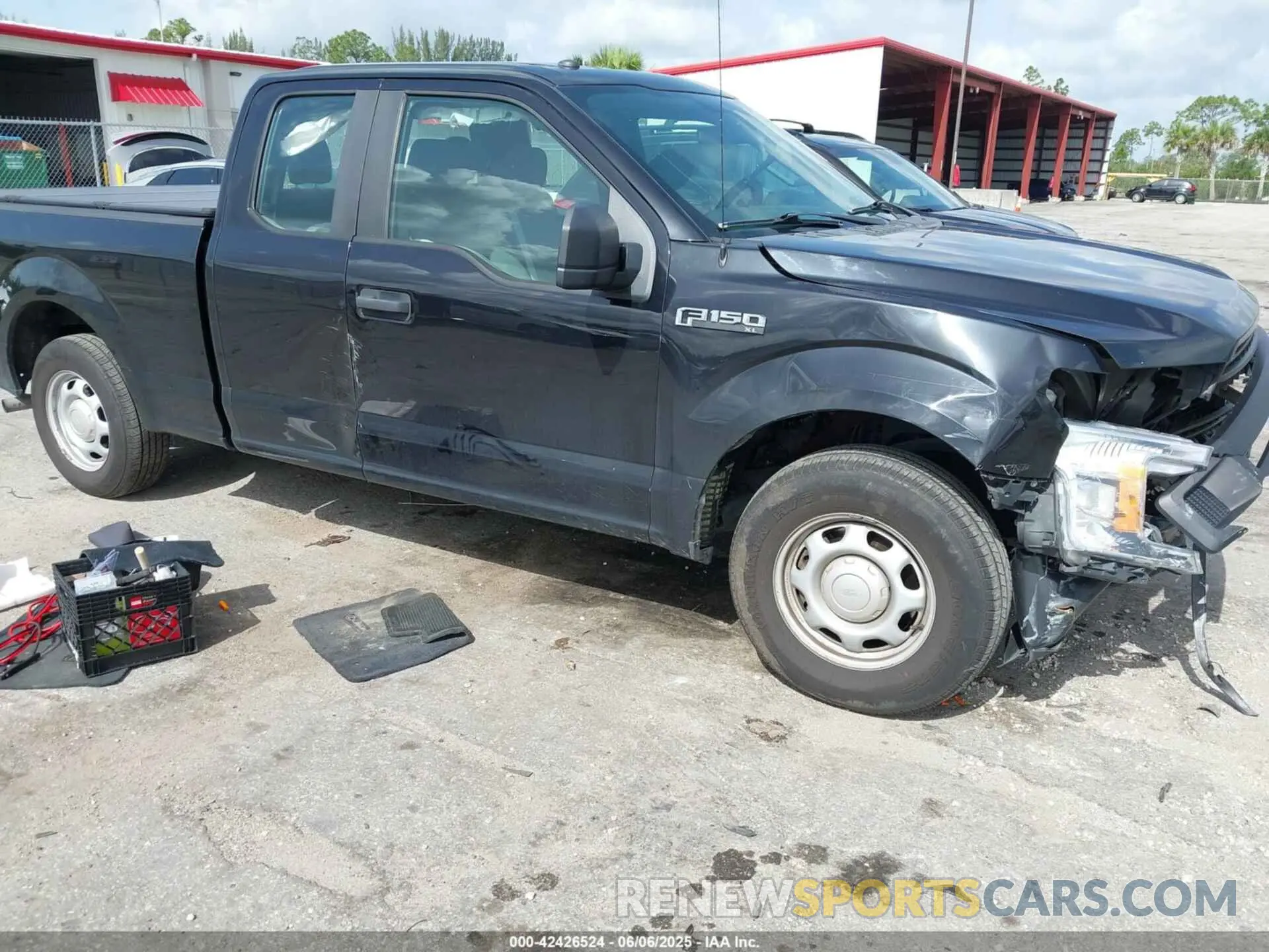 1 Photograph of a damaged car 1FTEX1CB8KKD36328 FORD F-150 2019