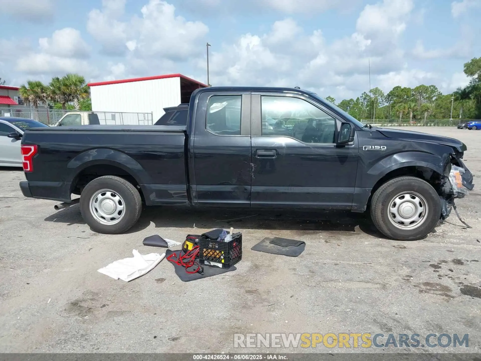 14 Photograph of a damaged car 1FTEX1CB8KKD36328 FORD F-150 2019