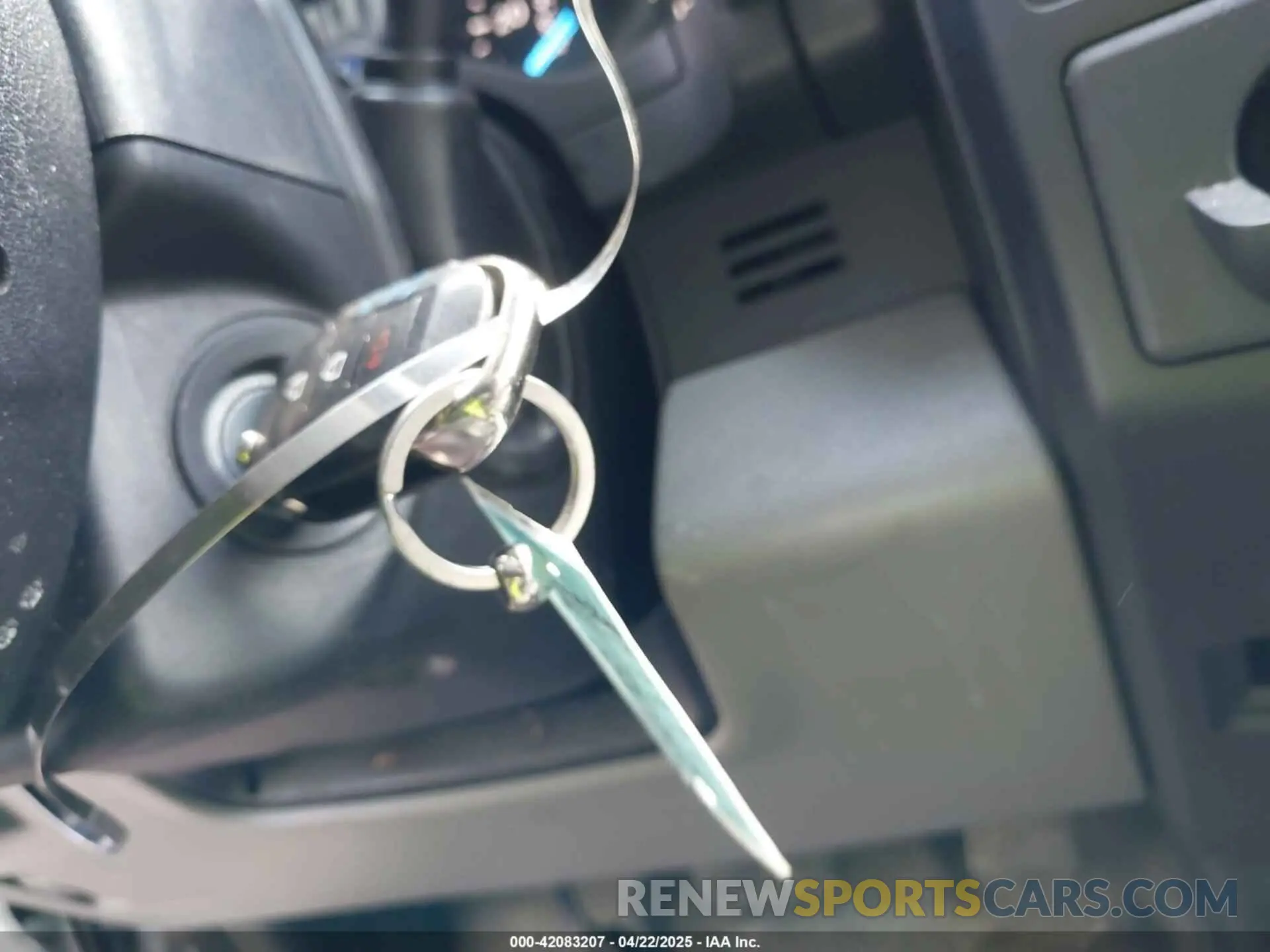 11 Photograph of a damaged car 1FTEX1CB9KFB64528 FORD F-150 2019