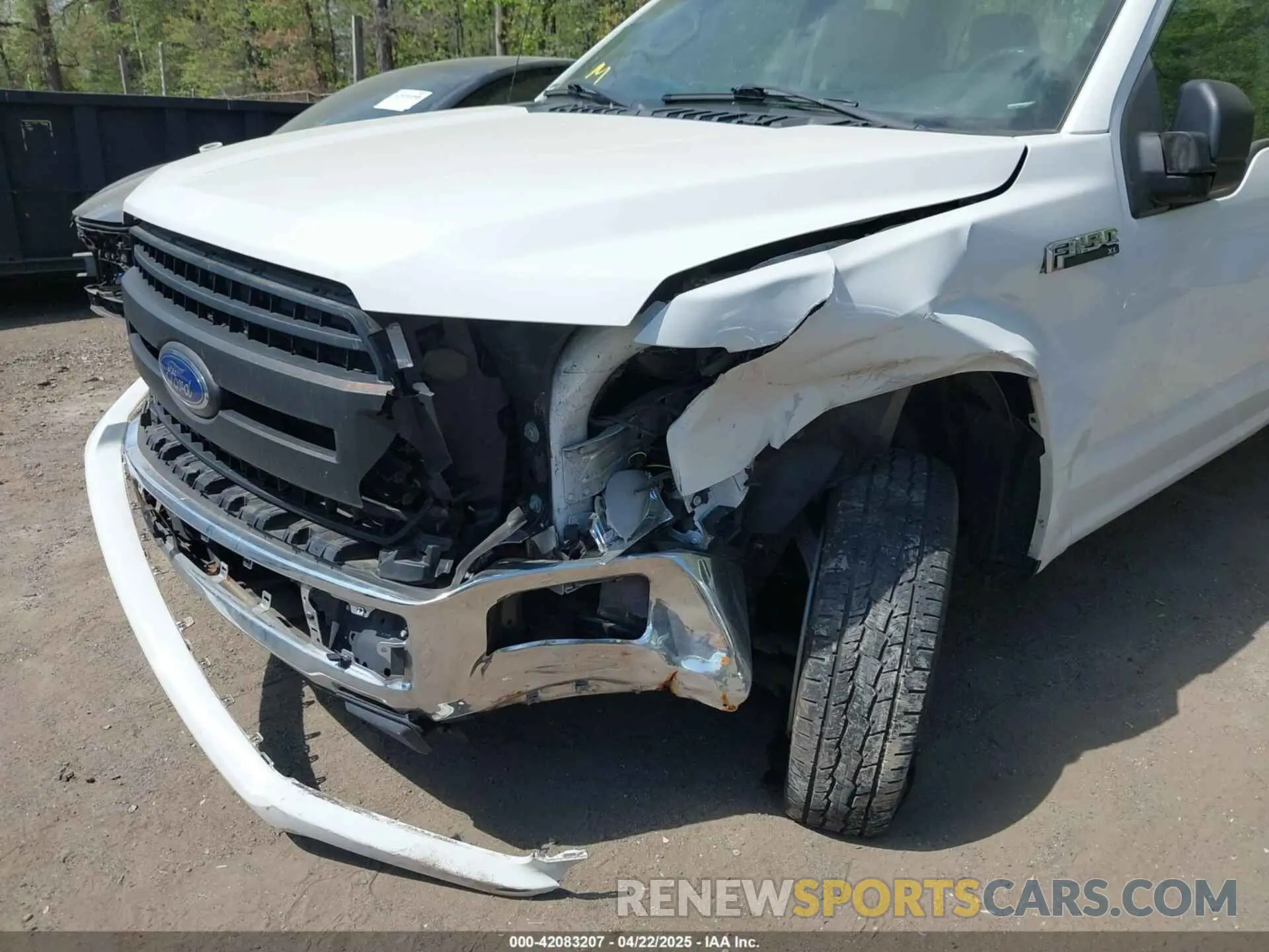 6 Photograph of a damaged car 1FTEX1CB9KFB64528 FORD F-150 2019