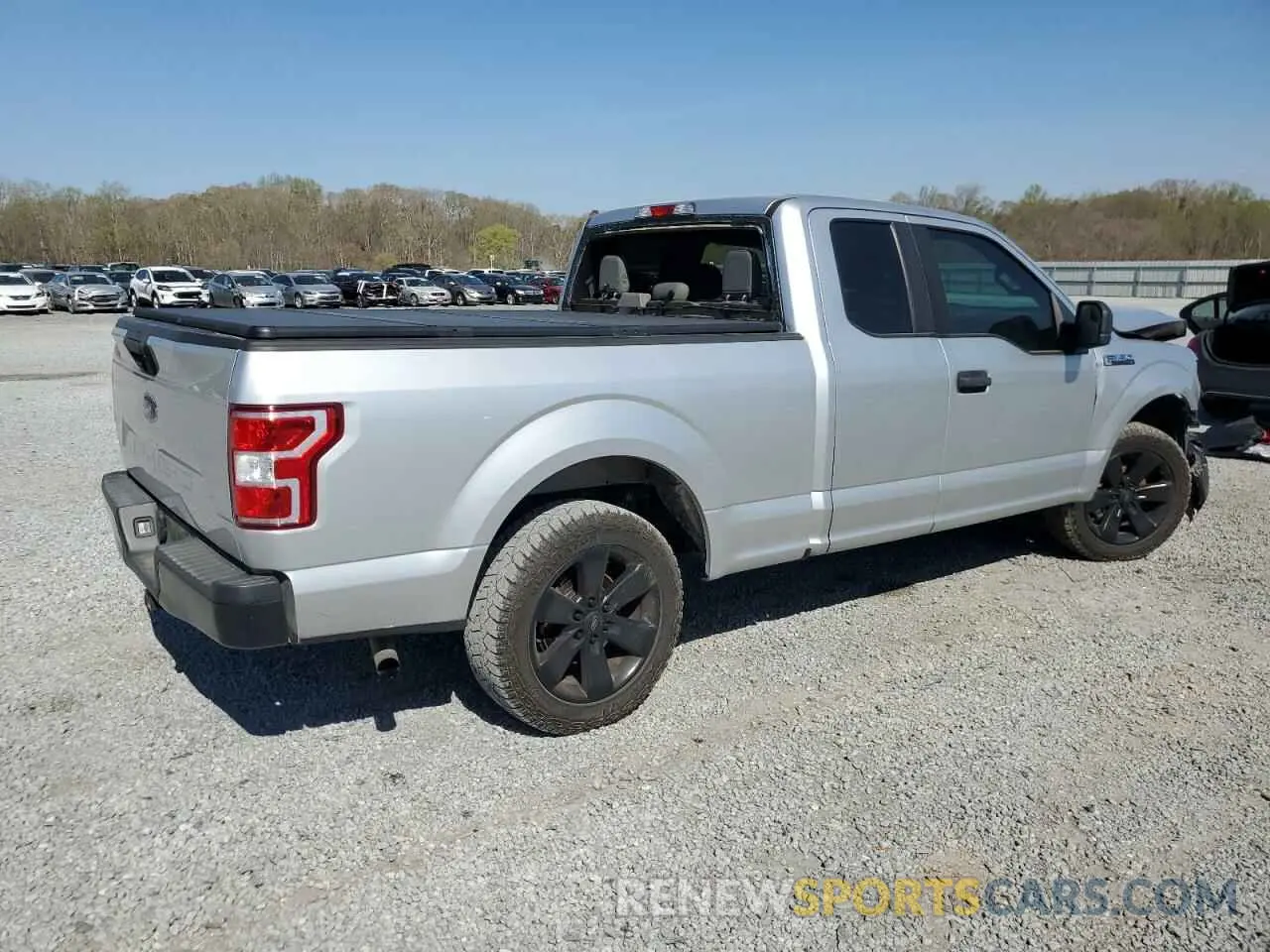 3 Photograph of a damaged car 1FTEX1CB9KFC49403 FORD F-150 2019