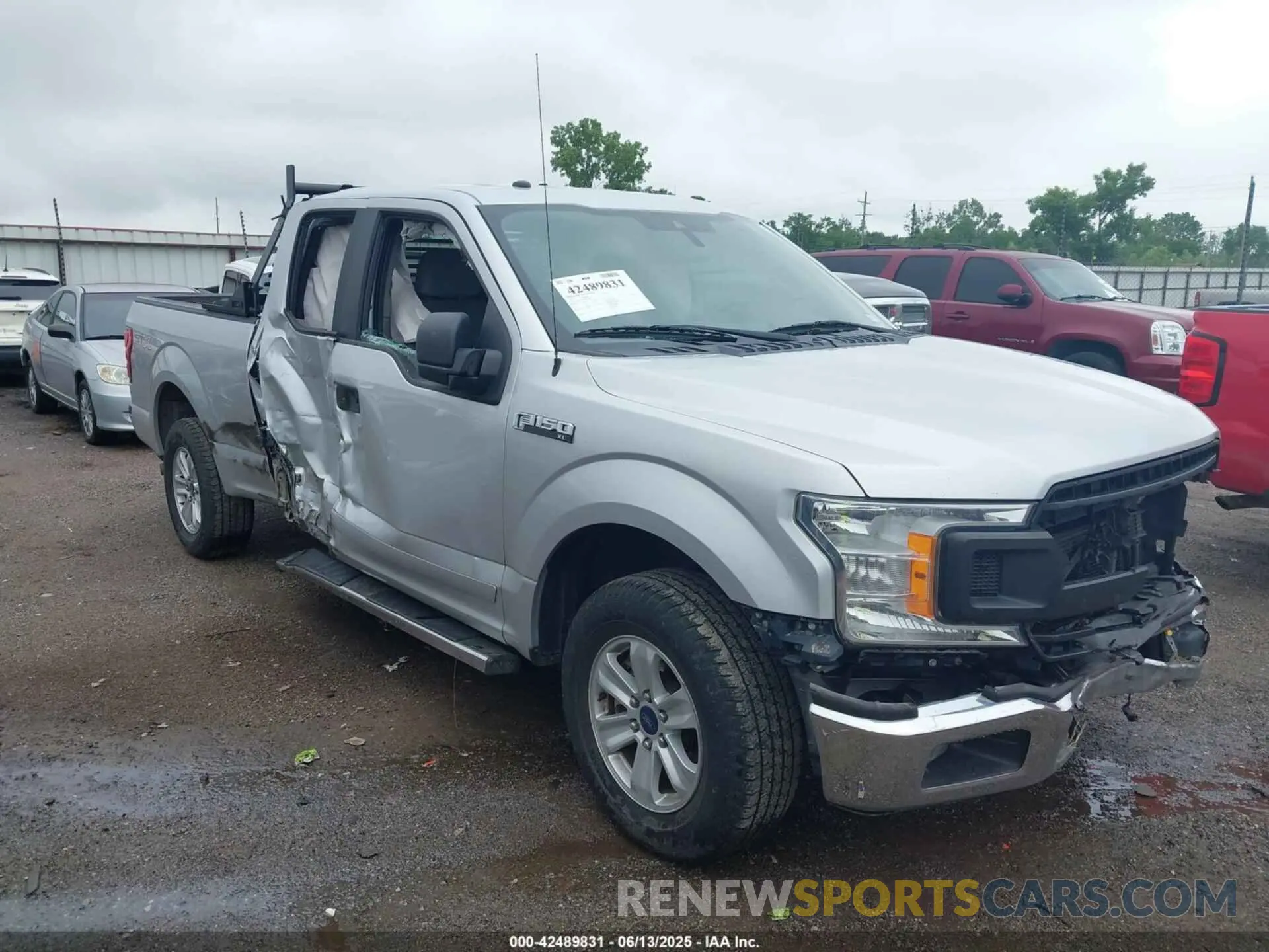1 Photograph of a damaged car 1FTEX1CB9KKD25645 FORD F-150 2019