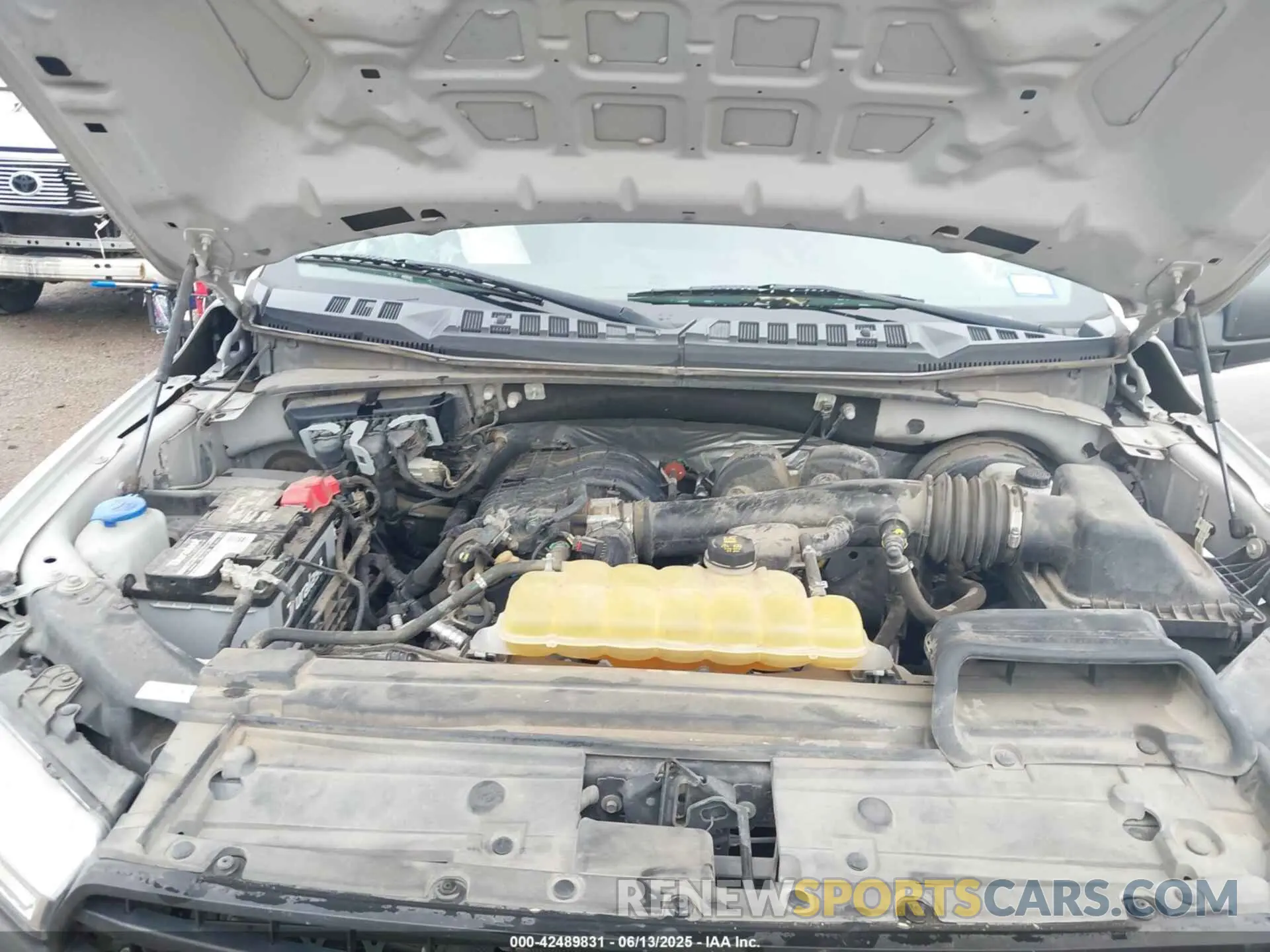10 Photograph of a damaged car 1FTEX1CB9KKD25645 FORD F-150 2019