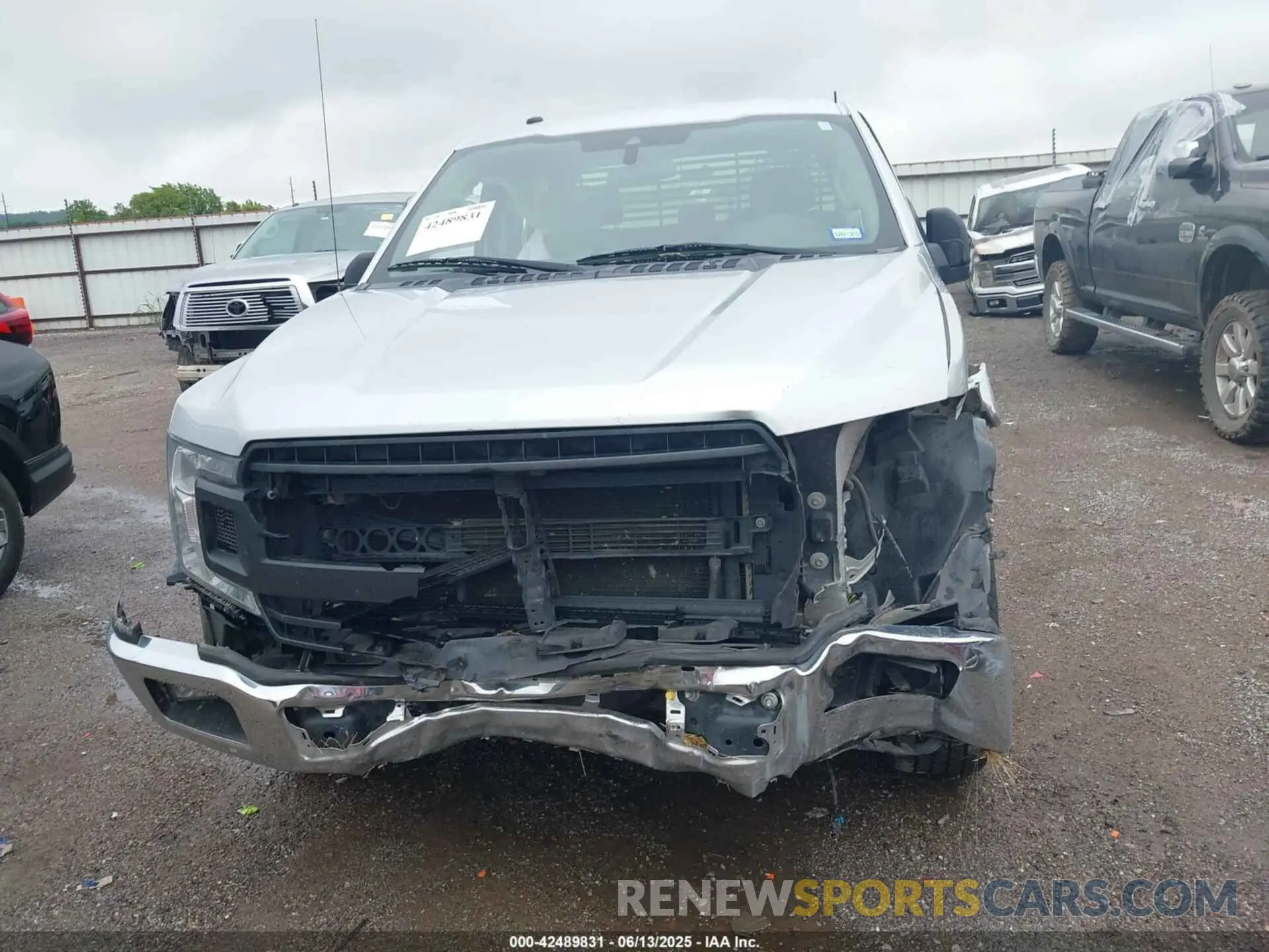 12 Photograph of a damaged car 1FTEX1CB9KKD25645 FORD F-150 2019