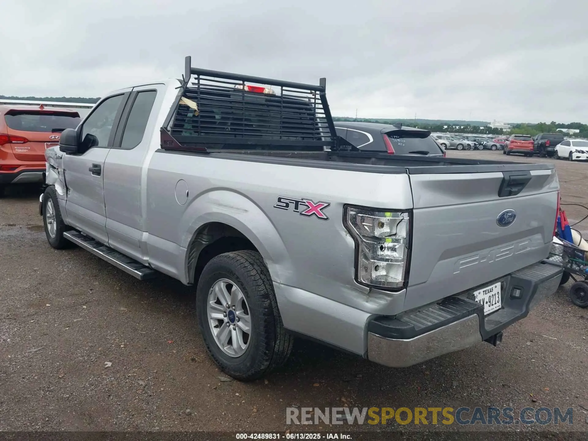 3 Photograph of a damaged car 1FTEX1CB9KKD25645 FORD F-150 2019