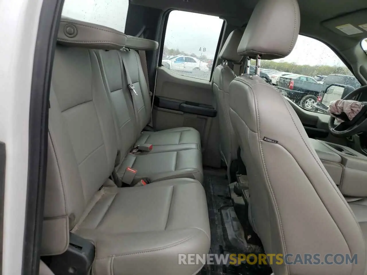 10 Photograph of a damaged car 1FTEX1CBXKFB64344 FORD F-150 2019