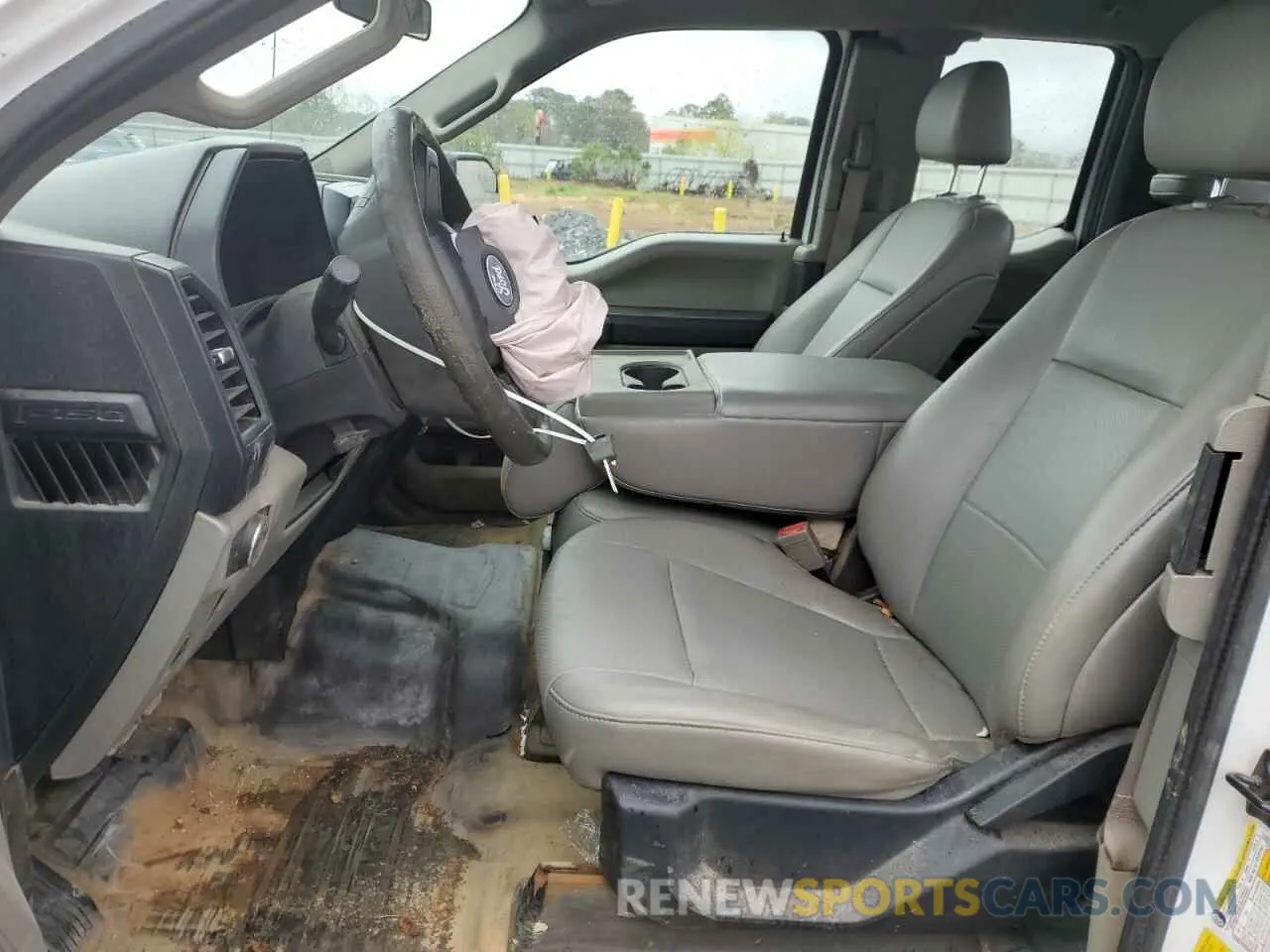 7 Photograph of a damaged car 1FTEX1CBXKFB64344 FORD F-150 2019
