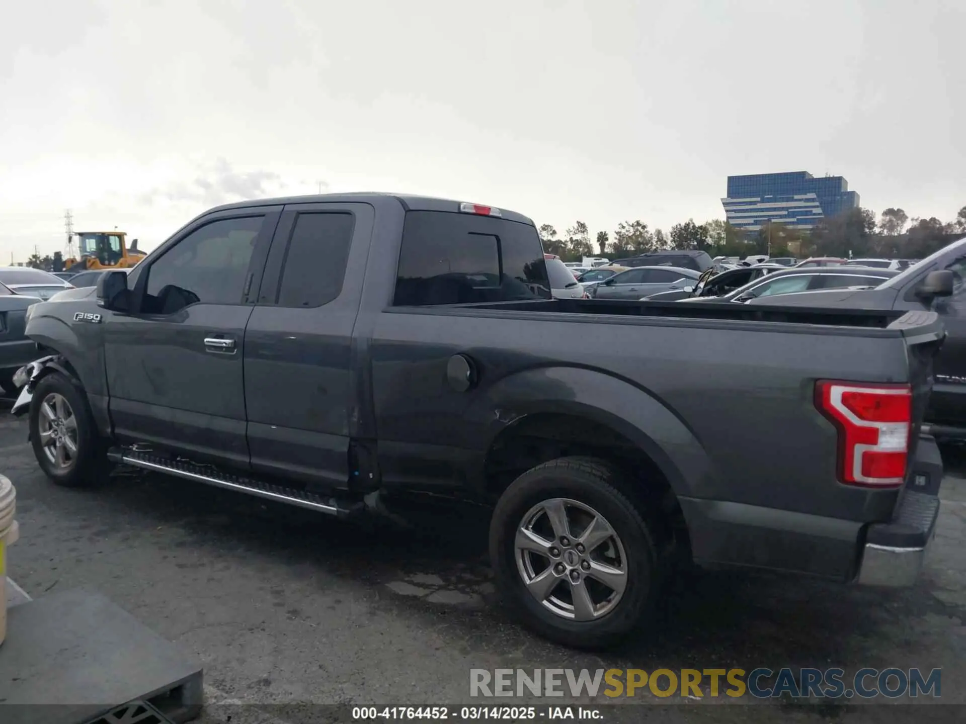 15 Photograph of a damaged car 1FTEX1CBXKKC23660 FORD F-150 2019