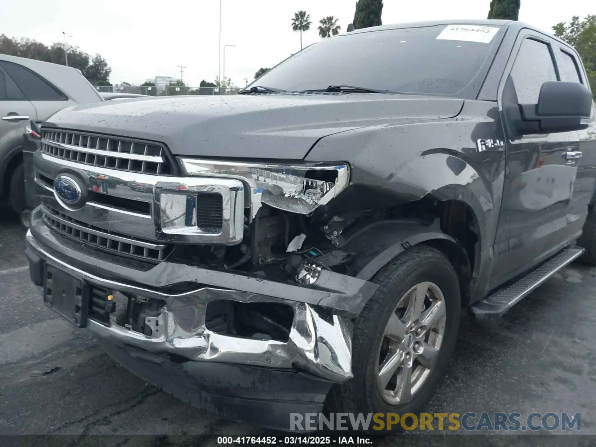 6 Photograph of a damaged car 1FTEX1CBXKKC23660 FORD F-150 2019