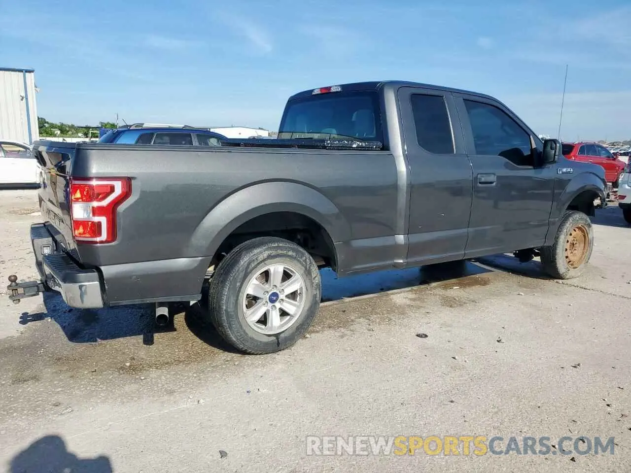 3 Photograph of a damaged car 1FTEX1CBXKKD32734 FORD F-150 2019
