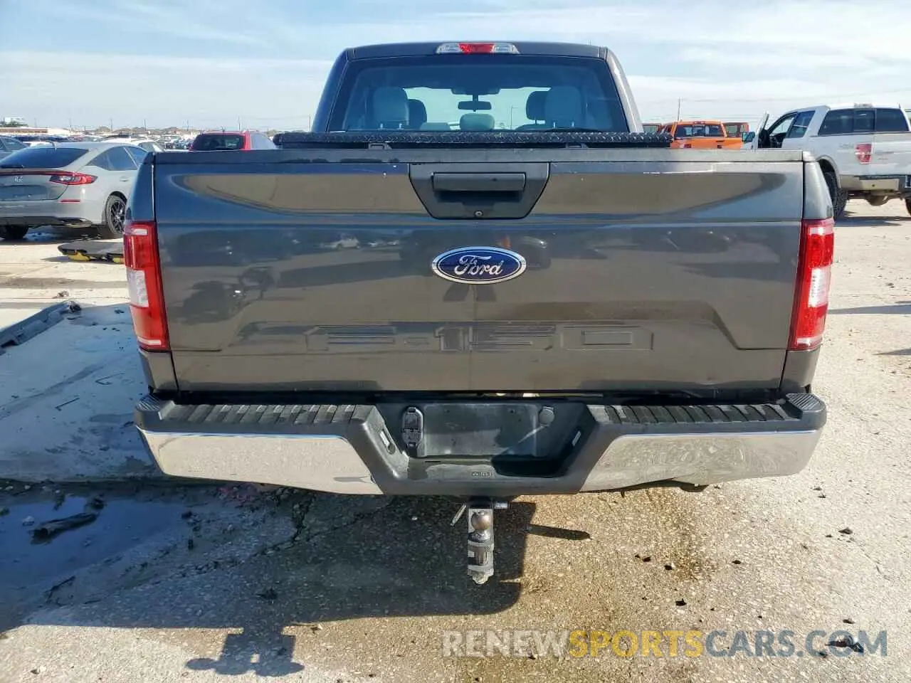 6 Photograph of a damaged car 1FTEX1CBXKKD32734 FORD F-150 2019