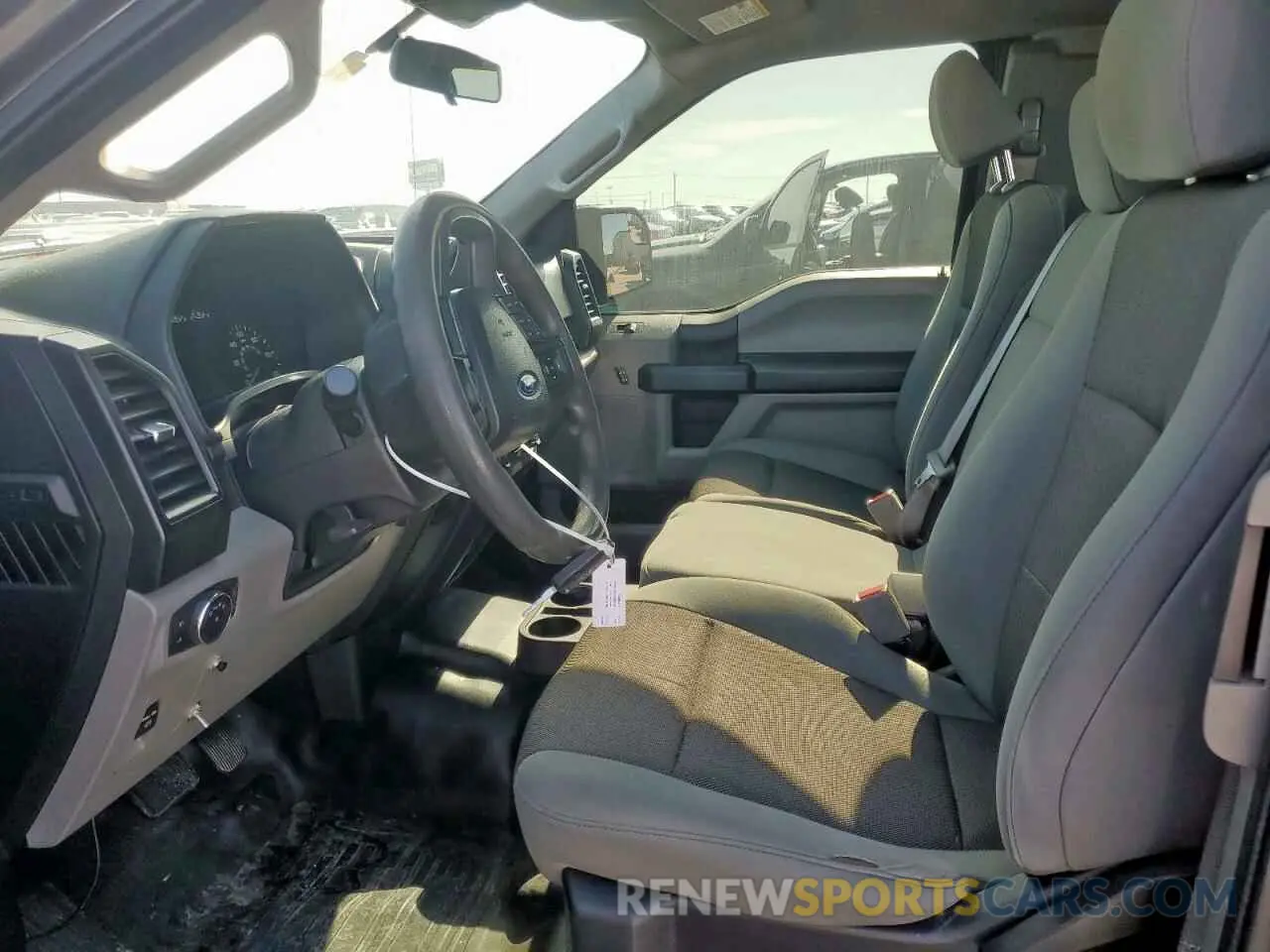 7 Photograph of a damaged car 1FTEX1CBXKKD32734 FORD F-150 2019