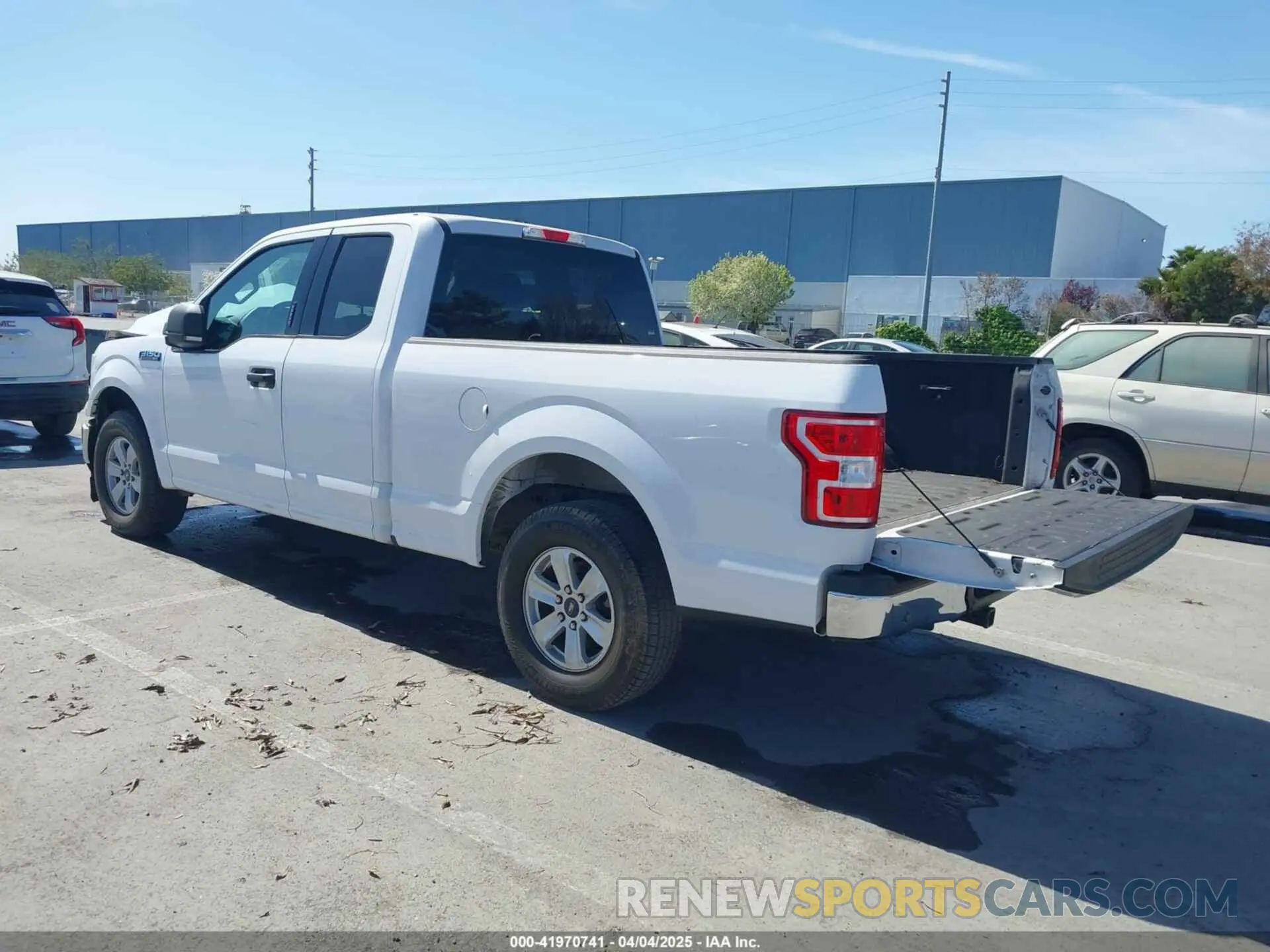 3 Photograph of a damaged car 1FTEX1CP2KKC22708 FORD F-150 2019