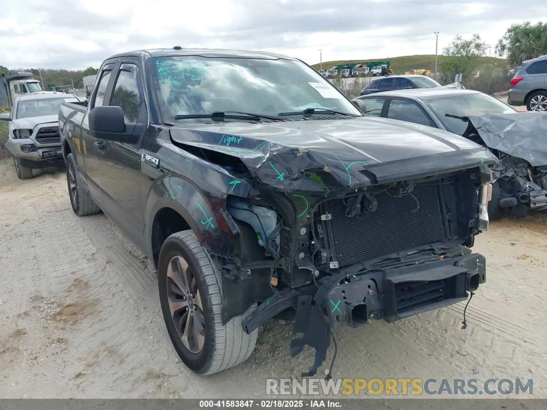 1 Photograph of a damaged car 1FTEX1CP5KKC65245 FORD F-150 2019