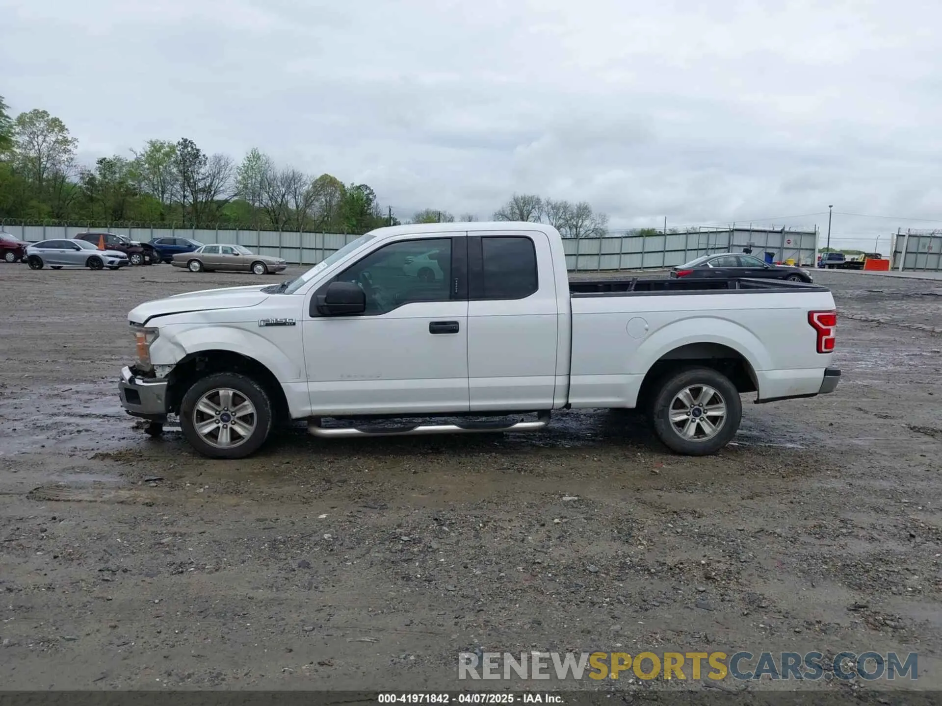 13 Photograph of a damaged car 1FTEX1CP7KFA75228 FORD F-150 2019