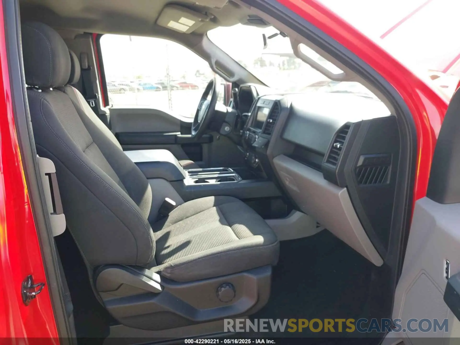 5 Photograph of a damaged car 1FTEX1CPXKKC96958 FORD F-150 2019