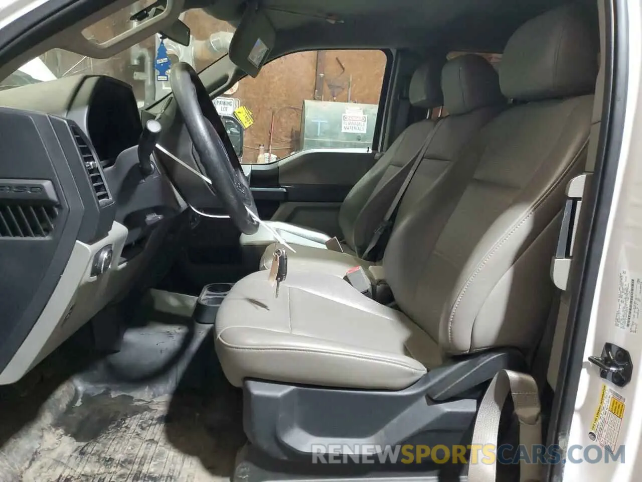 7 Photograph of a damaged car 1FTEX1E50KKE57572 FORD F-150 2019