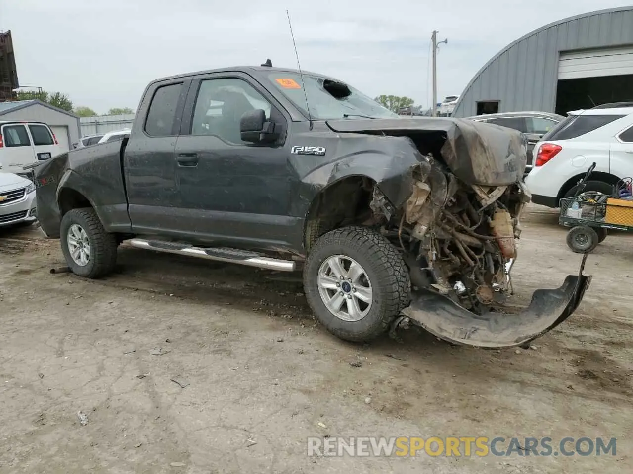 4 Photograph of a damaged car 1FTEX1EB3KKD81951 FORD F-150 2019