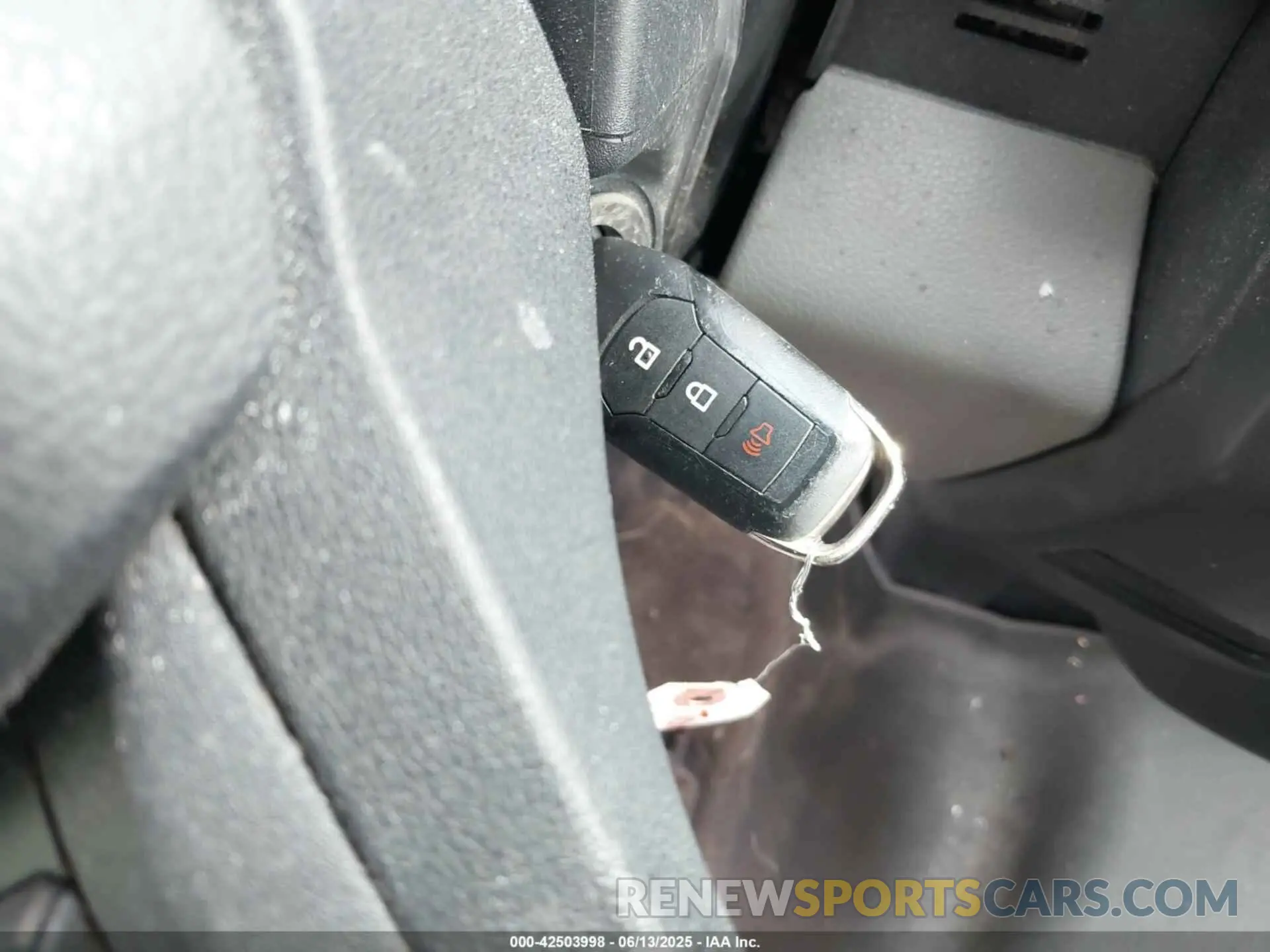 11 Photograph of a damaged car 1FTEX1EB8KKD86692 FORD F-150 2019