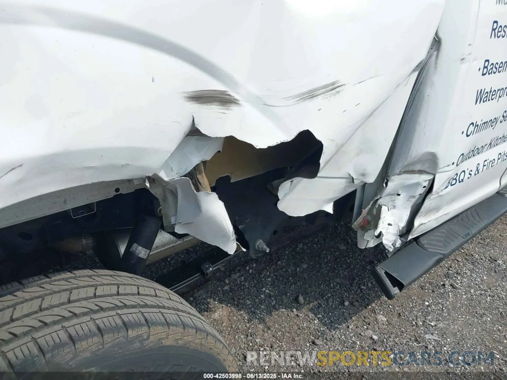19 Photograph of a damaged car 1FTEX1EB8KKD86692 FORD F-150 2019